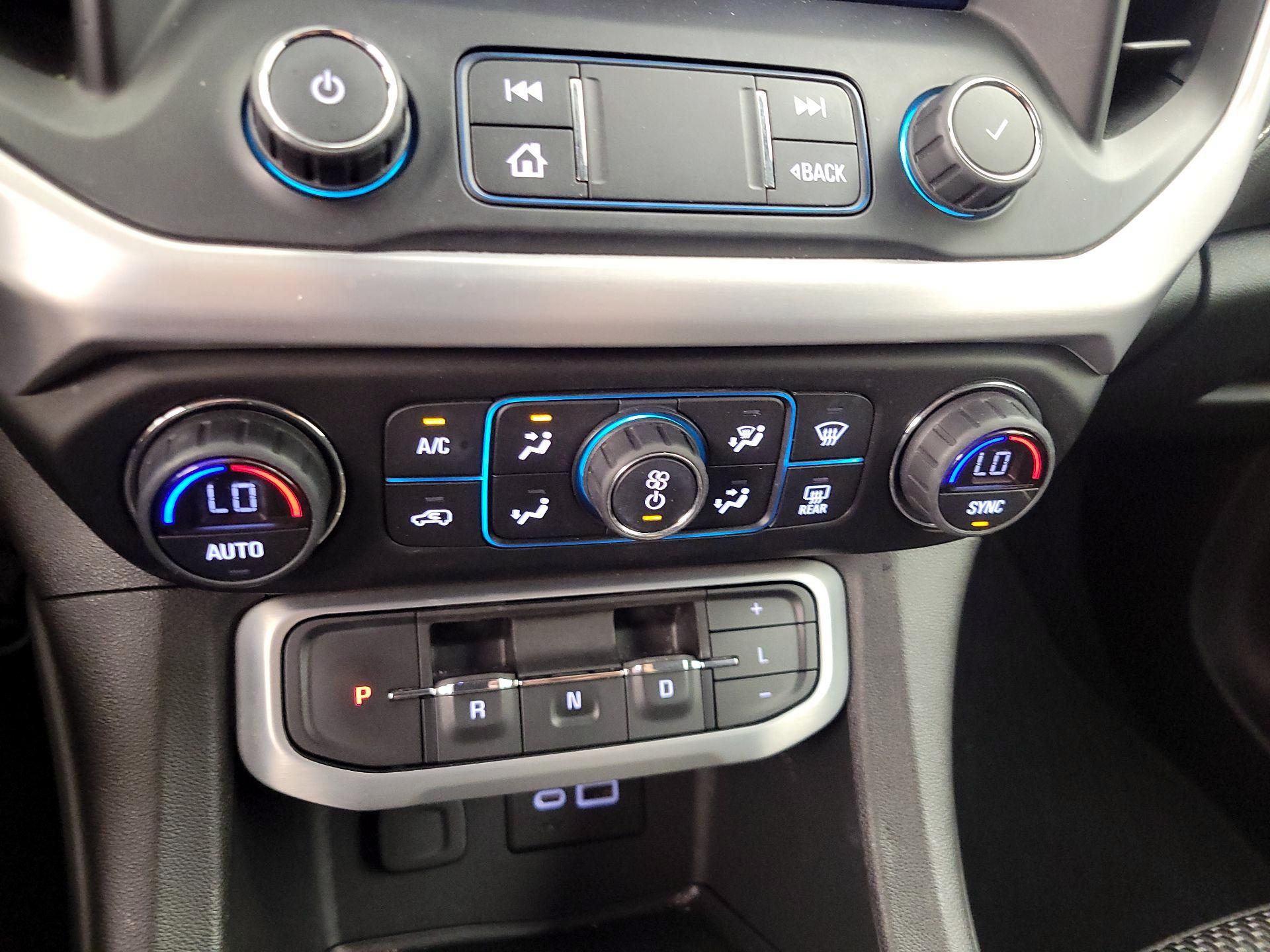 Thumbnail: 2022 GMC Acadia - 15