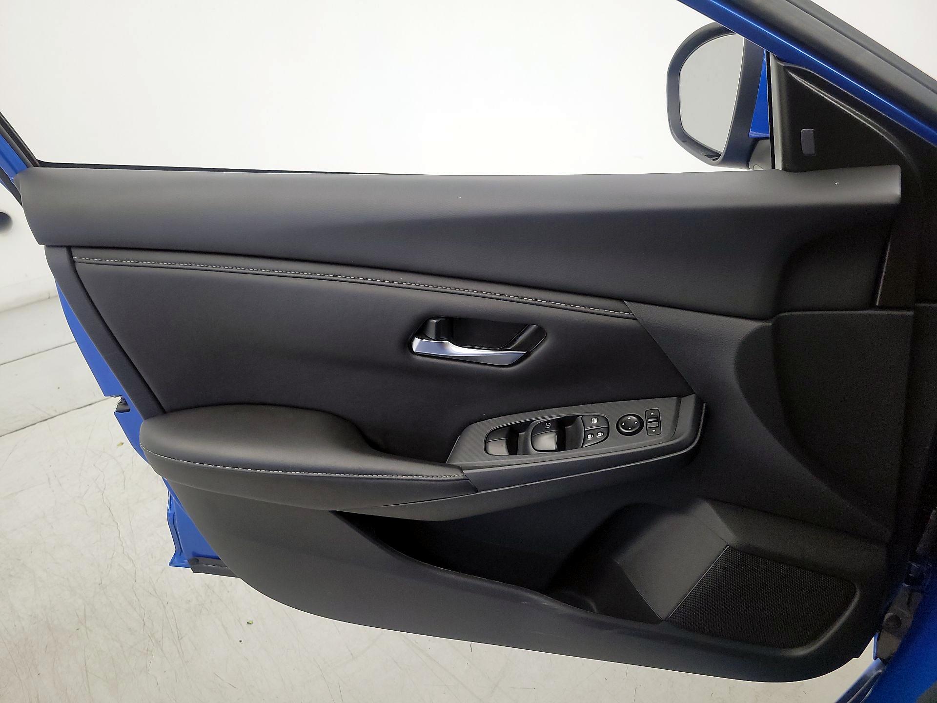 Thumbnail: 2024 Nissan Sentra - 12