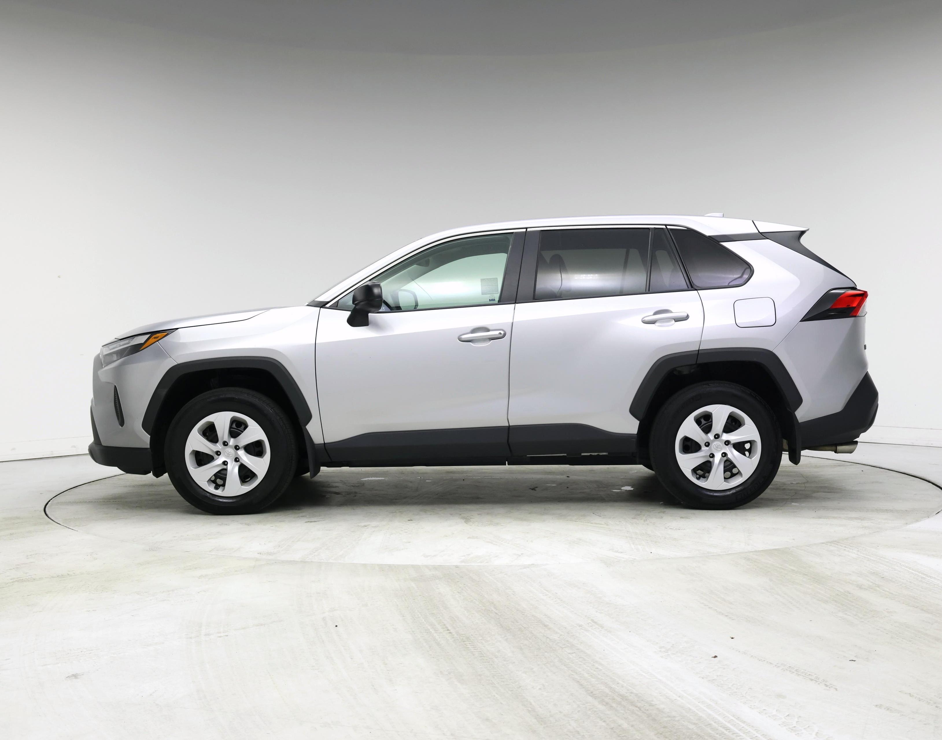 Thumbnail: 2024 Toyota RAV4 - 3