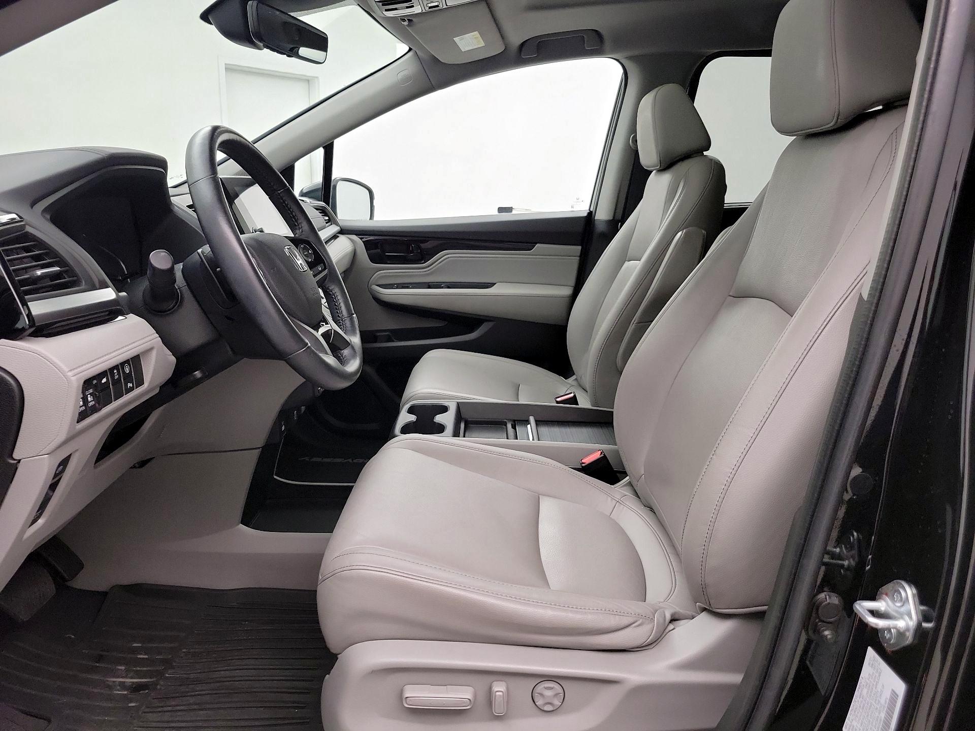 Thumbnail: 2022 Honda Odyssey - 11