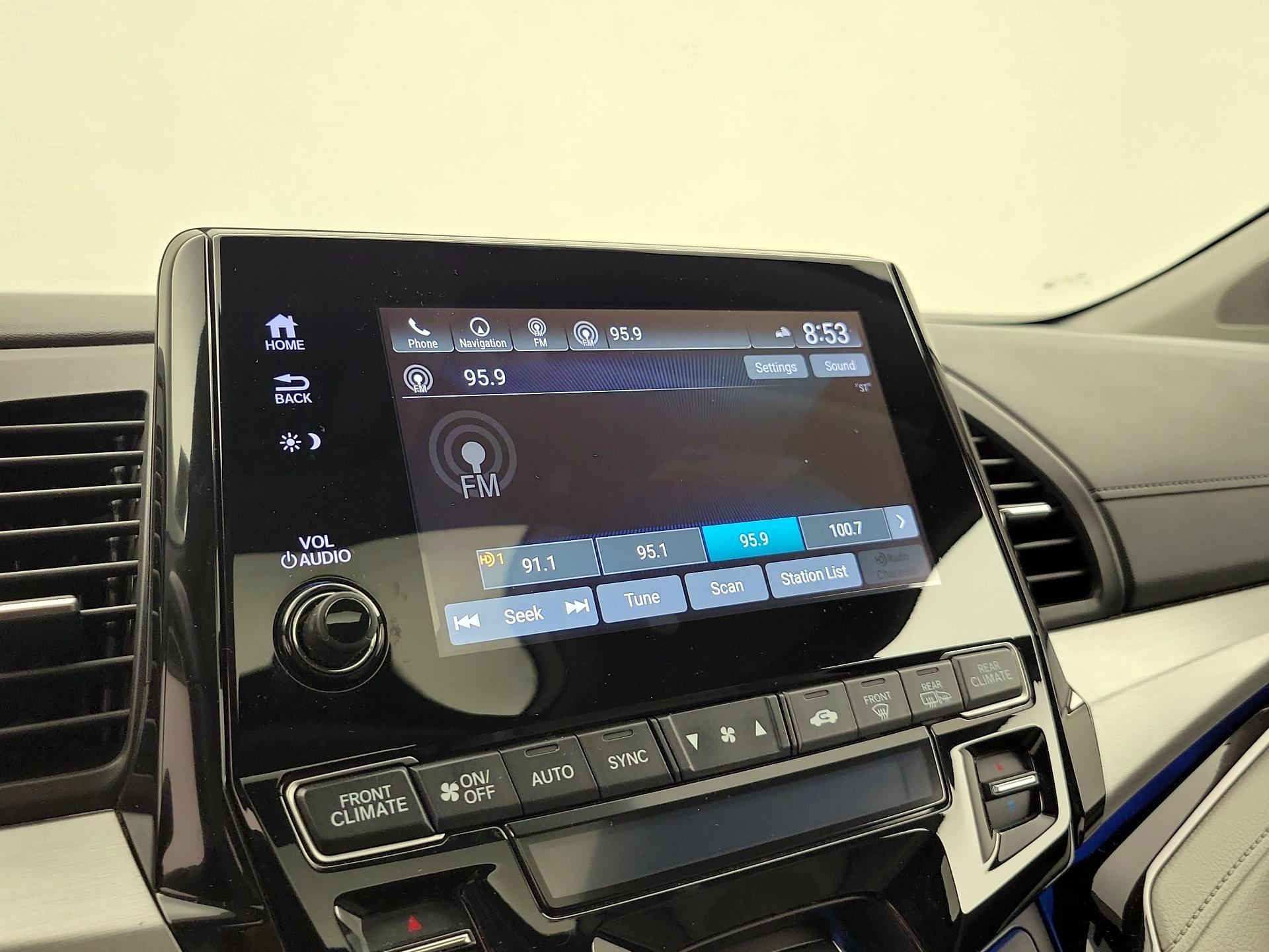 Thumbnail: 2022 Honda Odyssey - 16