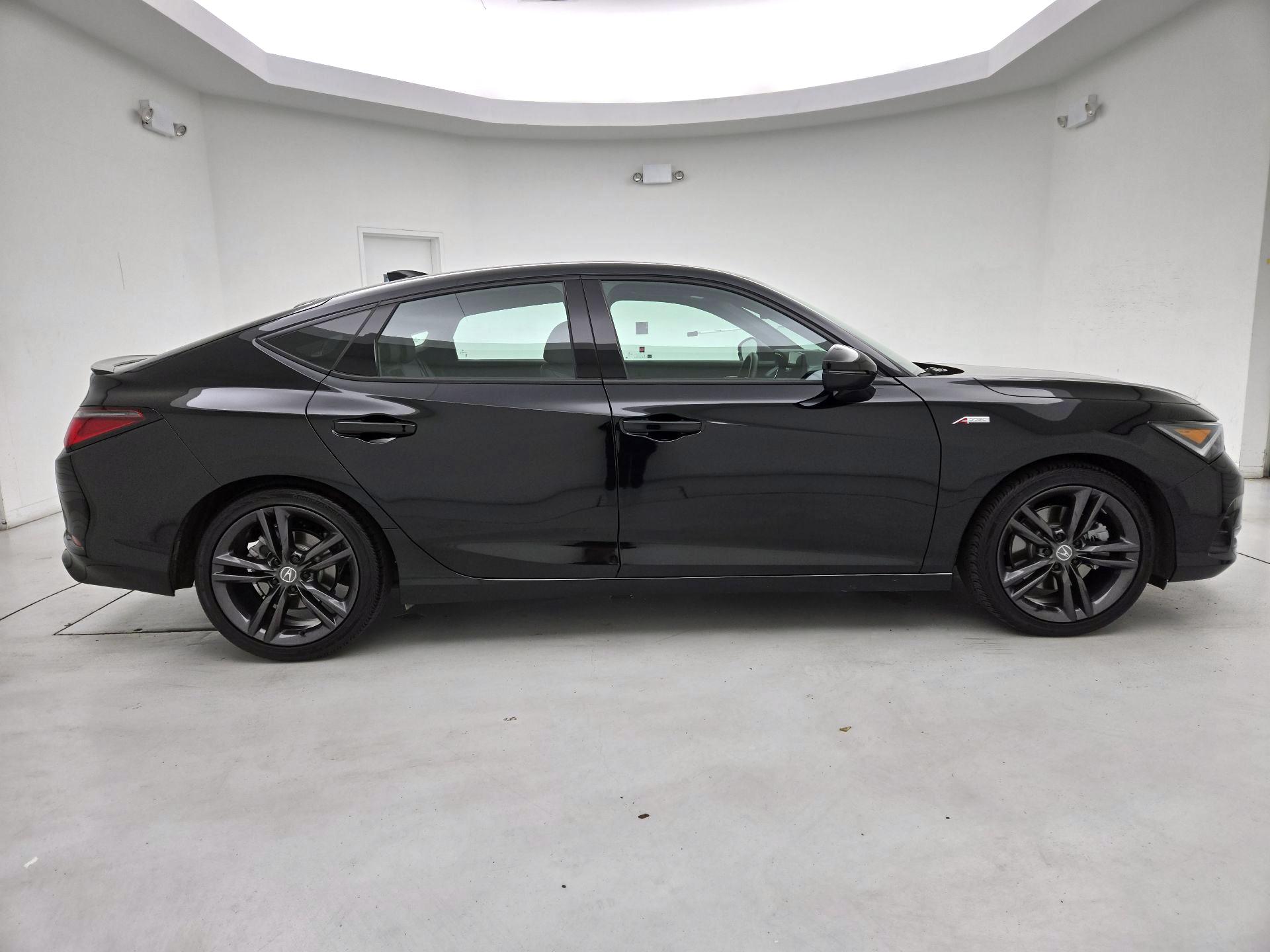 Thumbnail: 2023 Acura Integra - 4