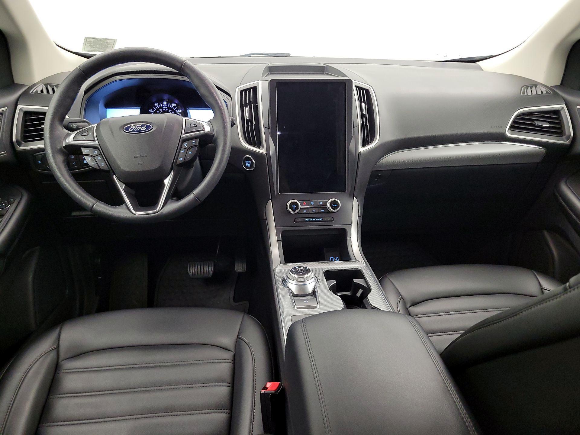 Thumbnail: 2022 Ford Edge - 9