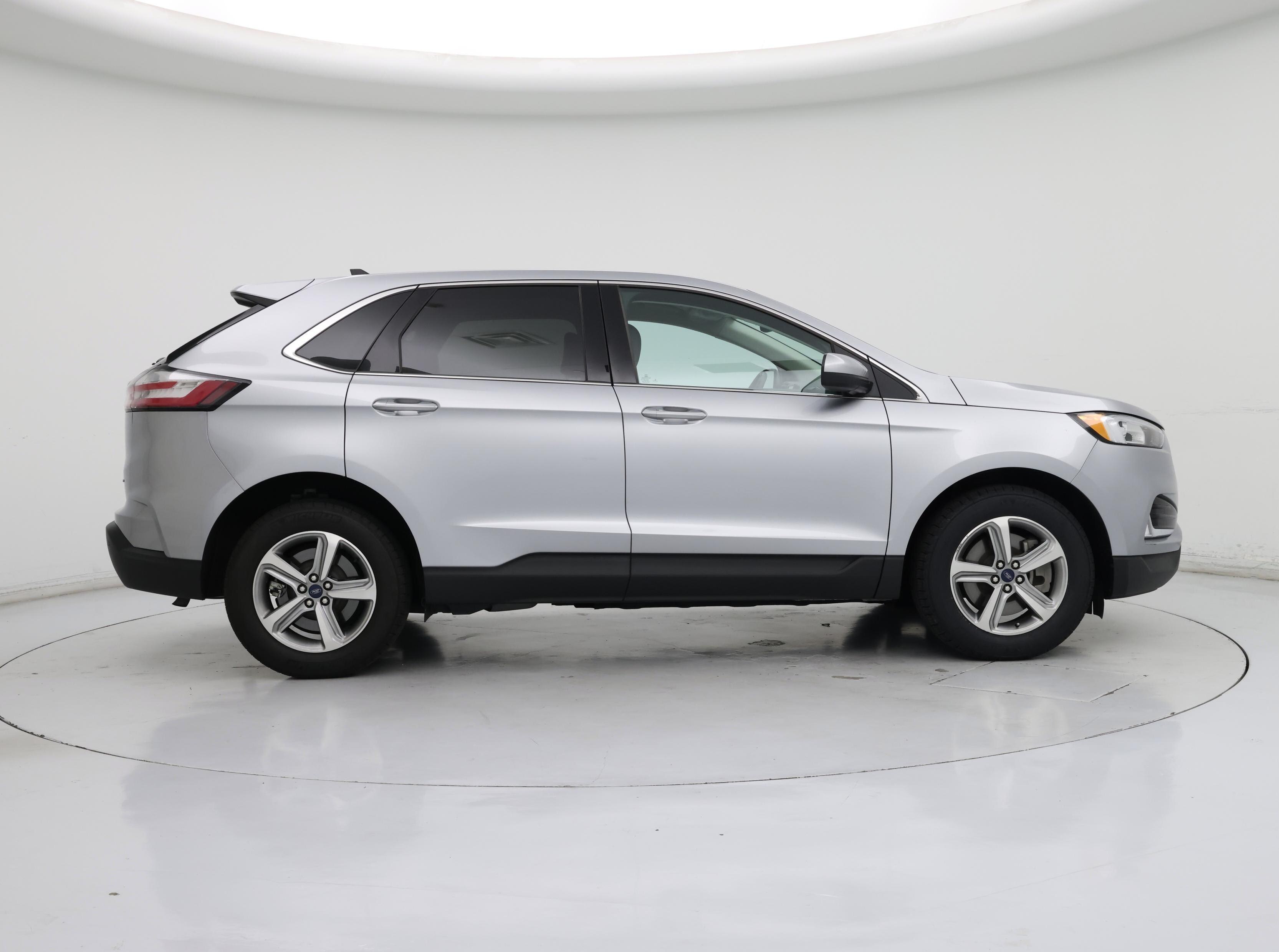 Thumbnail: 2022 Ford Edge - 7