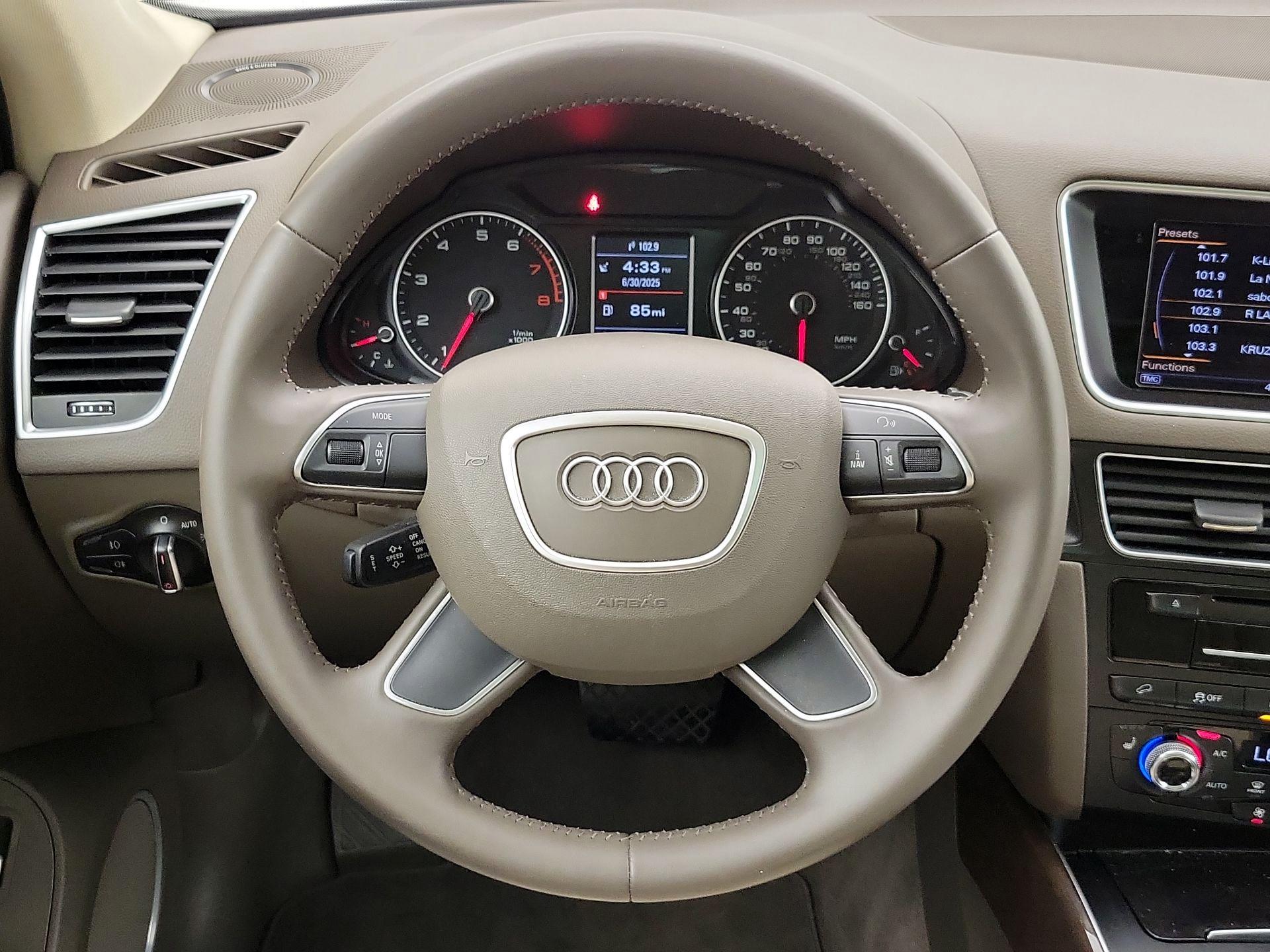 Thumbnail: 2015 Audi Q5 - 10