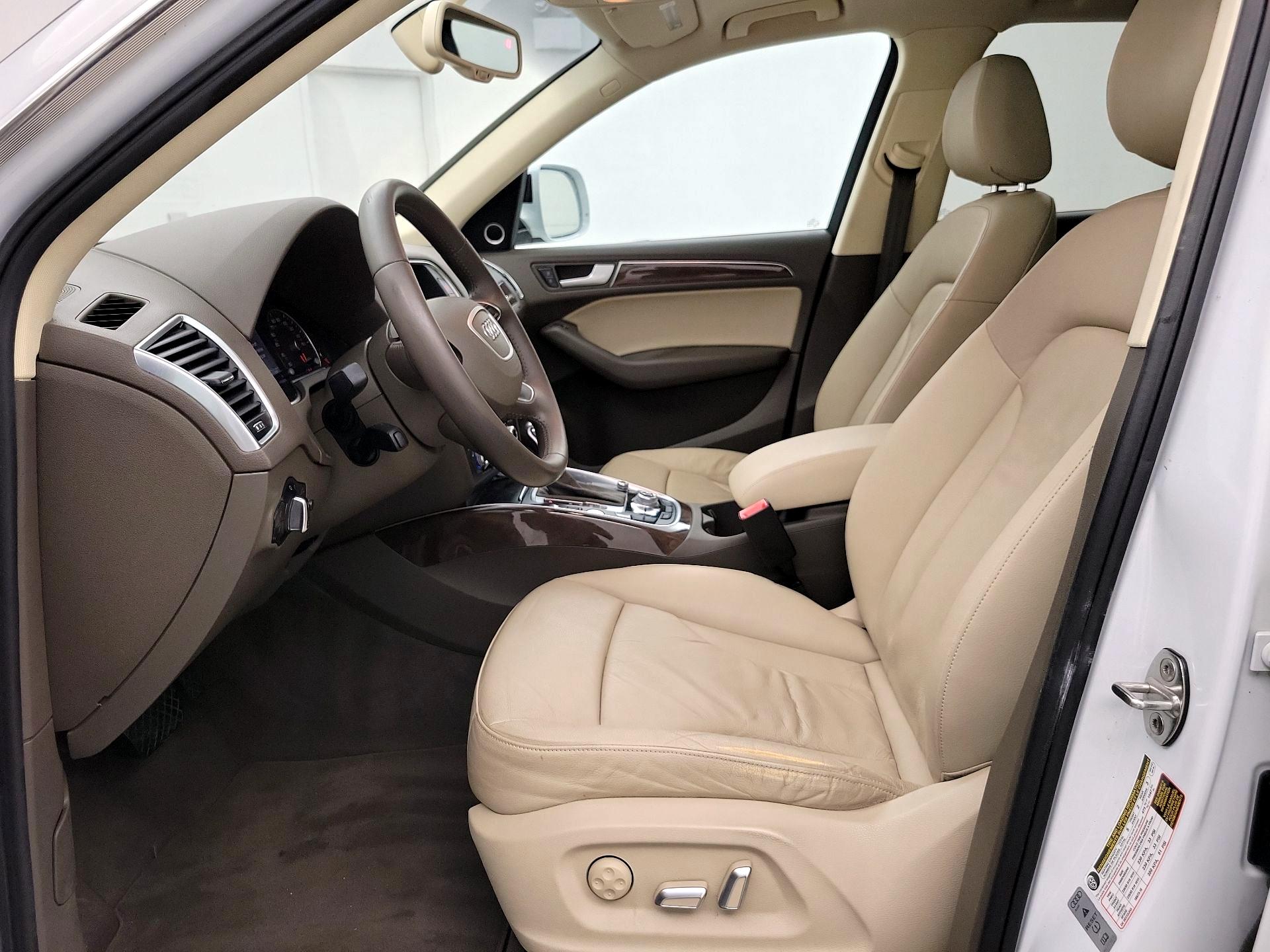 Thumbnail: 2015 Audi Q5 - 11