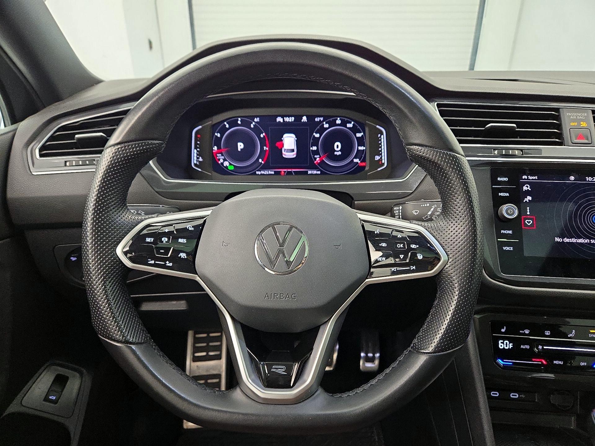 Thumbnail: 2022 Volkswagen Tiguan - 10