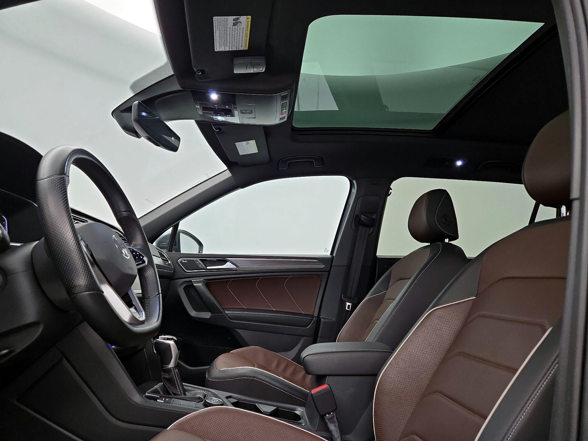 Thumbnail: 2022 Volkswagen Tiguan - 20