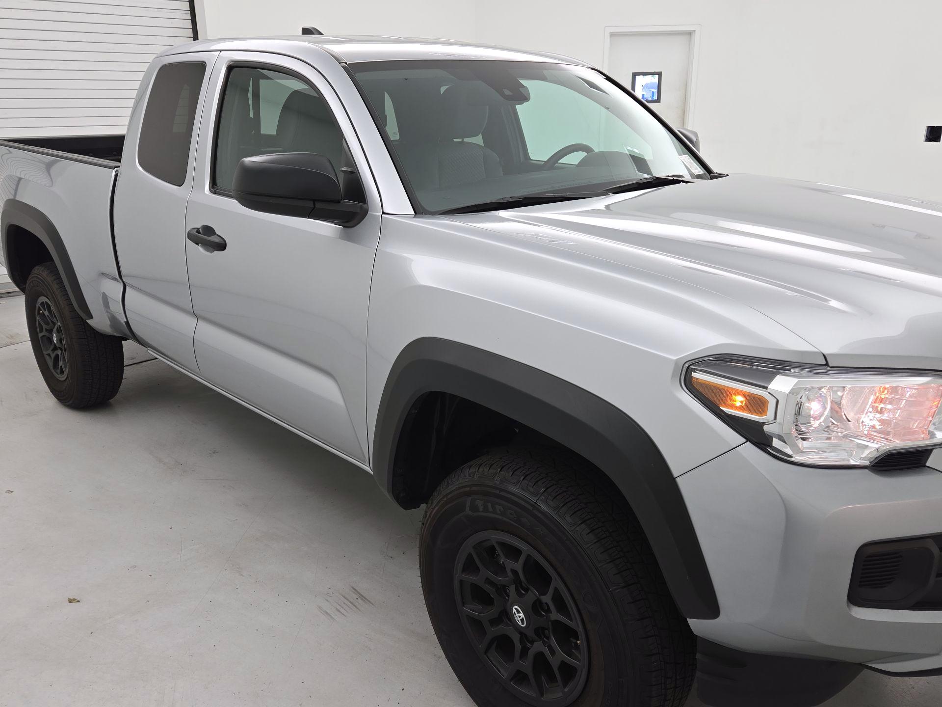 Thumbnail: 2022 Toyota Tacoma - 1