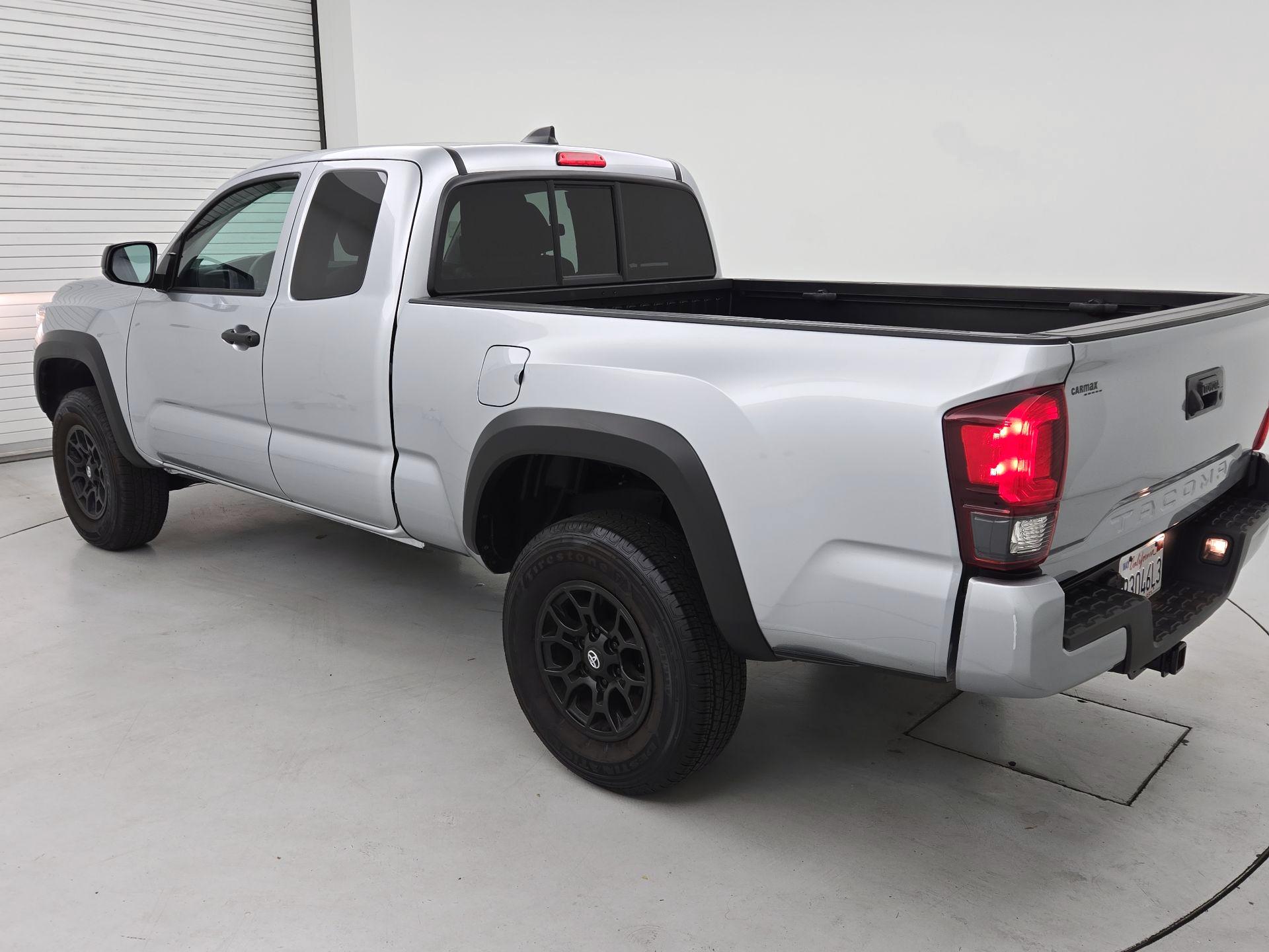 Thumbnail: 2022 Toyota Tacoma - 7