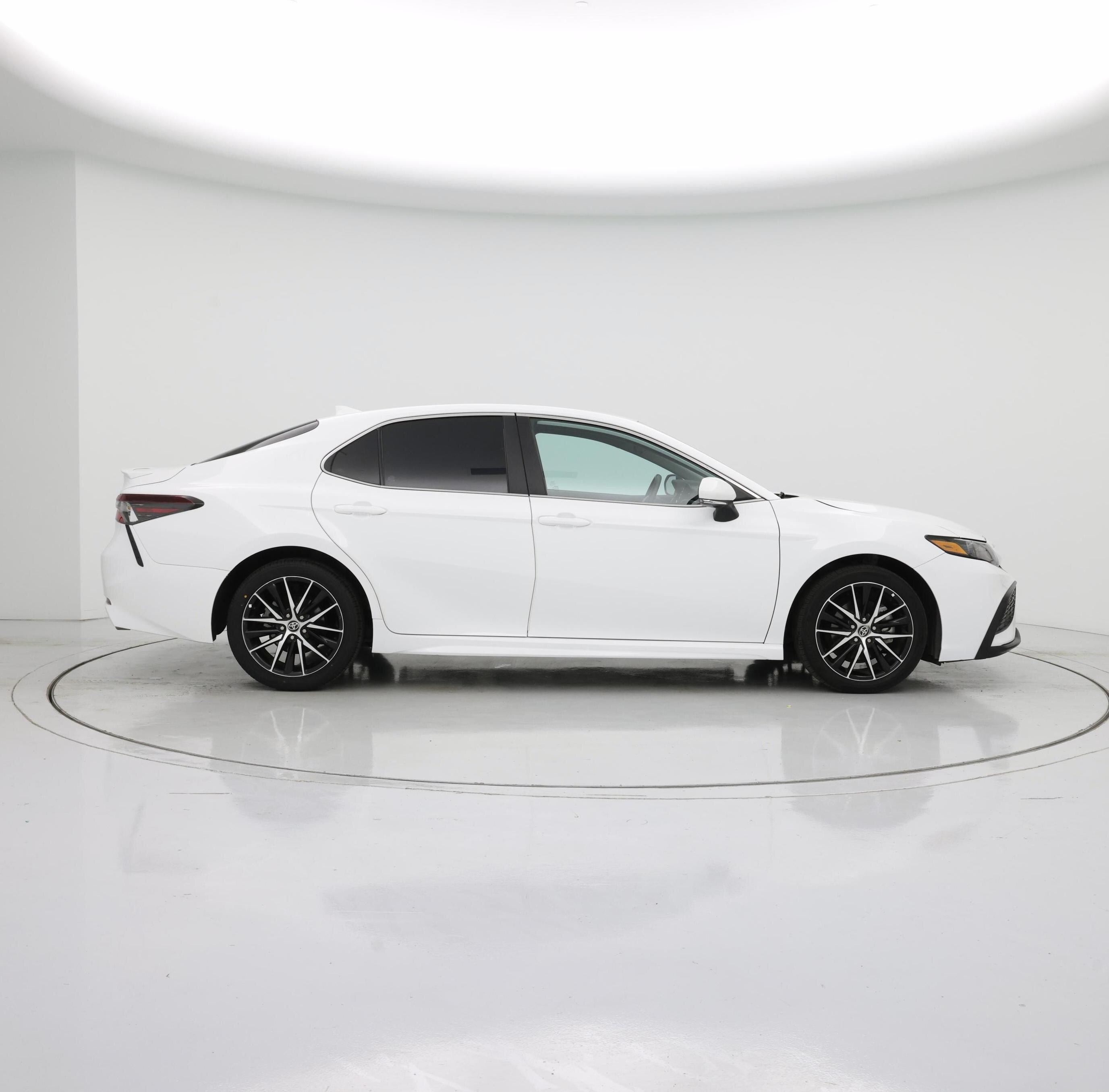 Thumbnail: 2024 Toyota Camry - 7