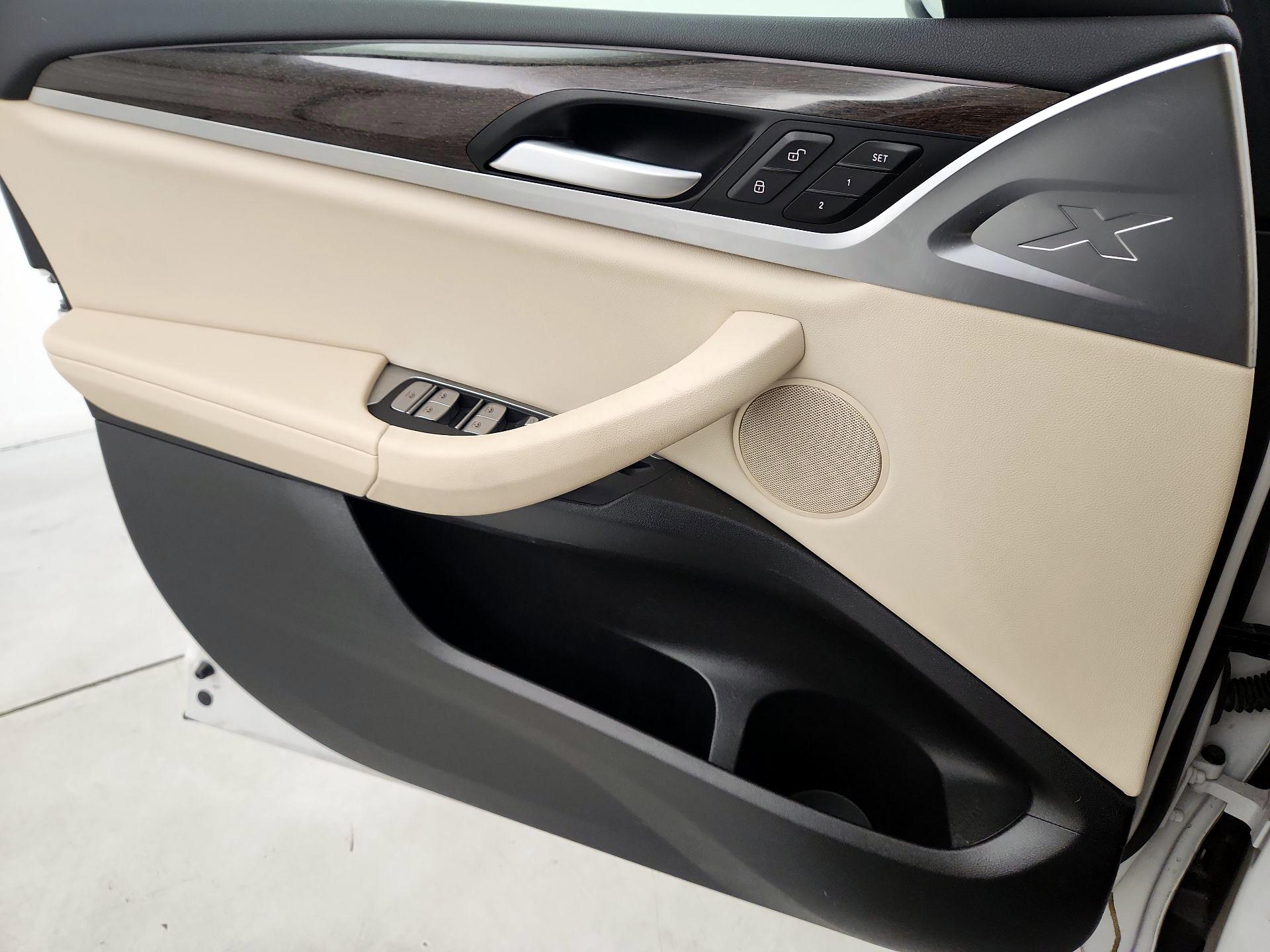 Thumbnail: 2022 BMW X3 - 12