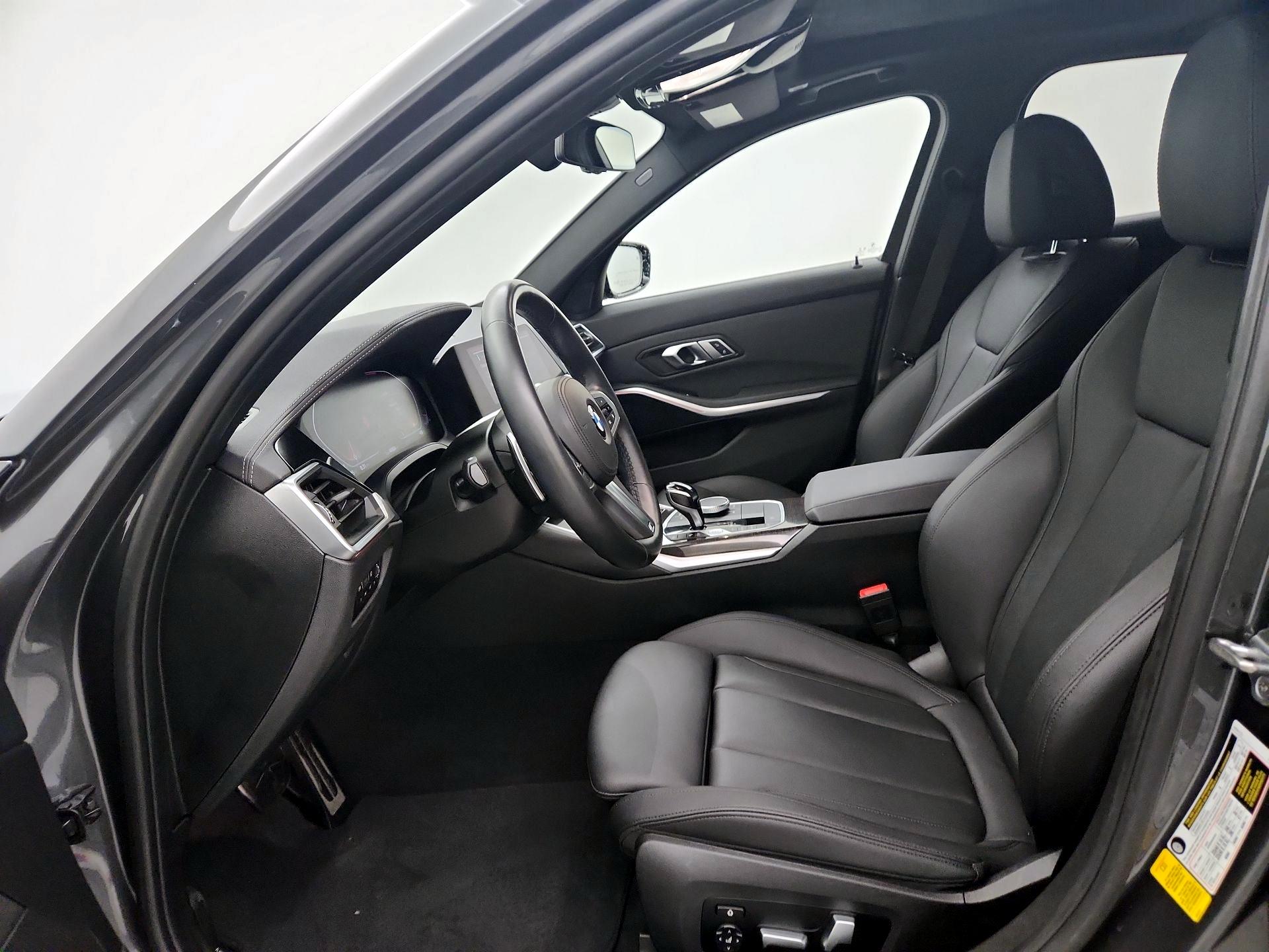 Thumbnail: 2019 BMW 3 Series - 11