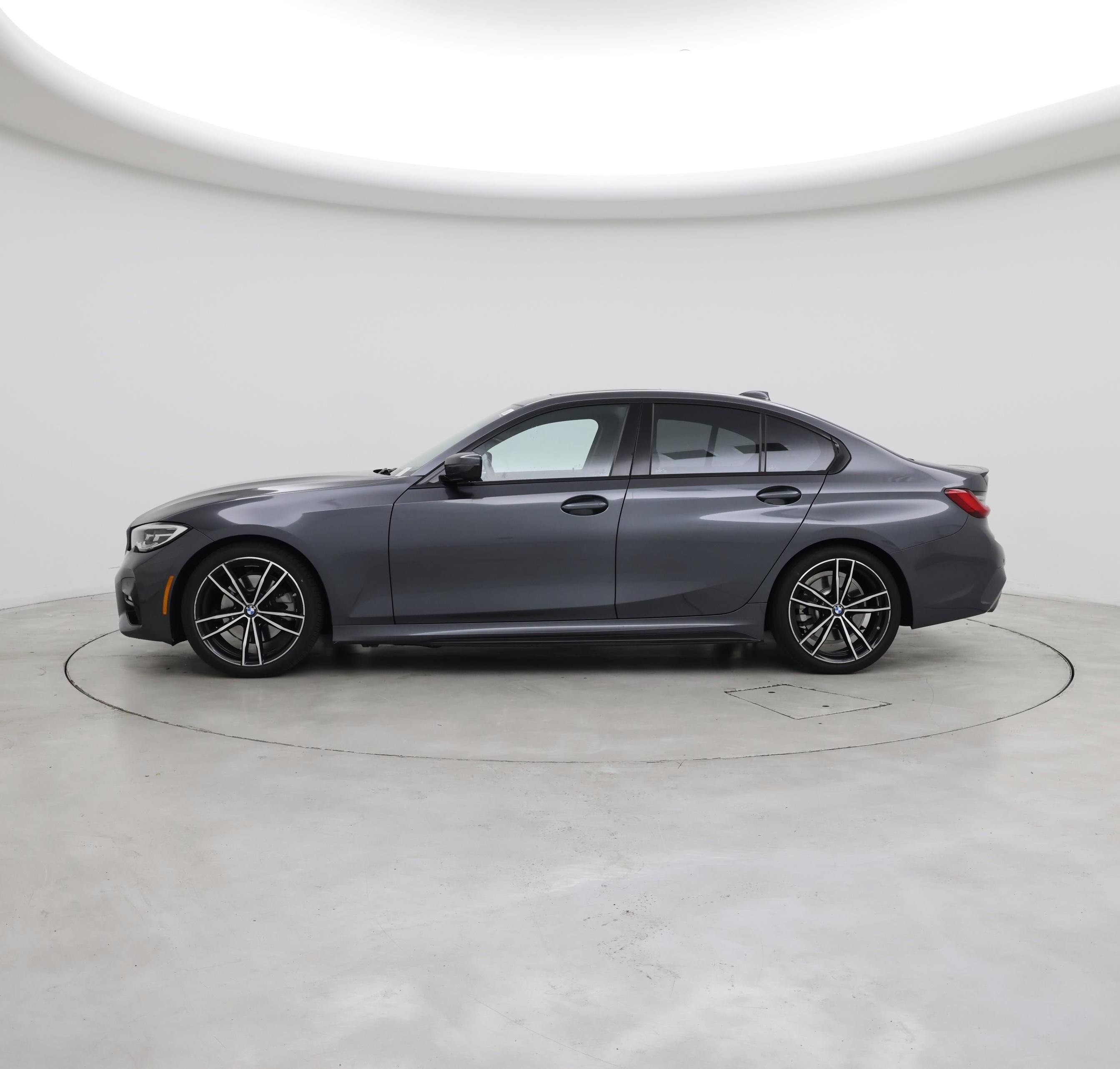 Thumbnail: 2019 BMW 3 Series - 3