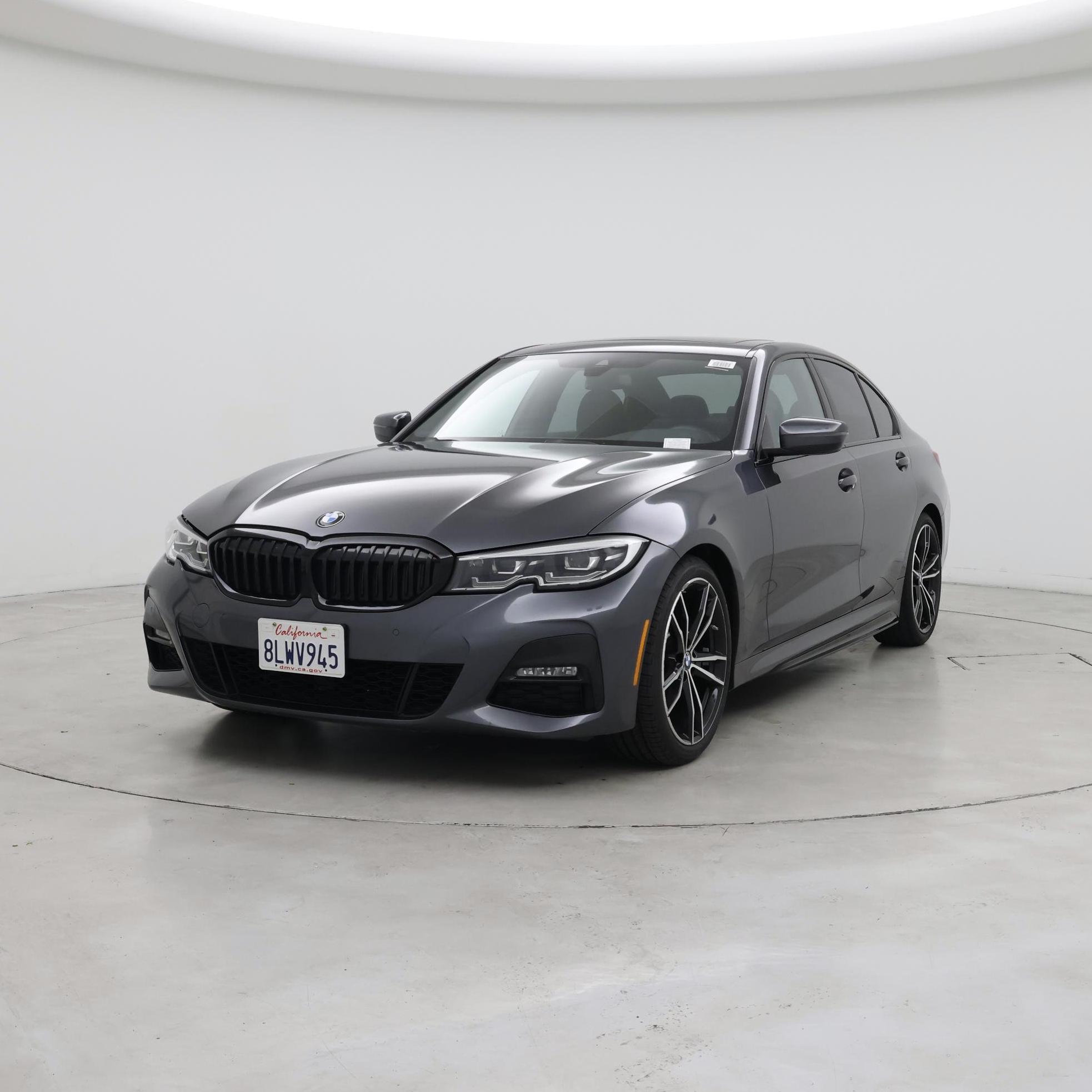 Thumbnail: 2019 BMW 3 Series - 4