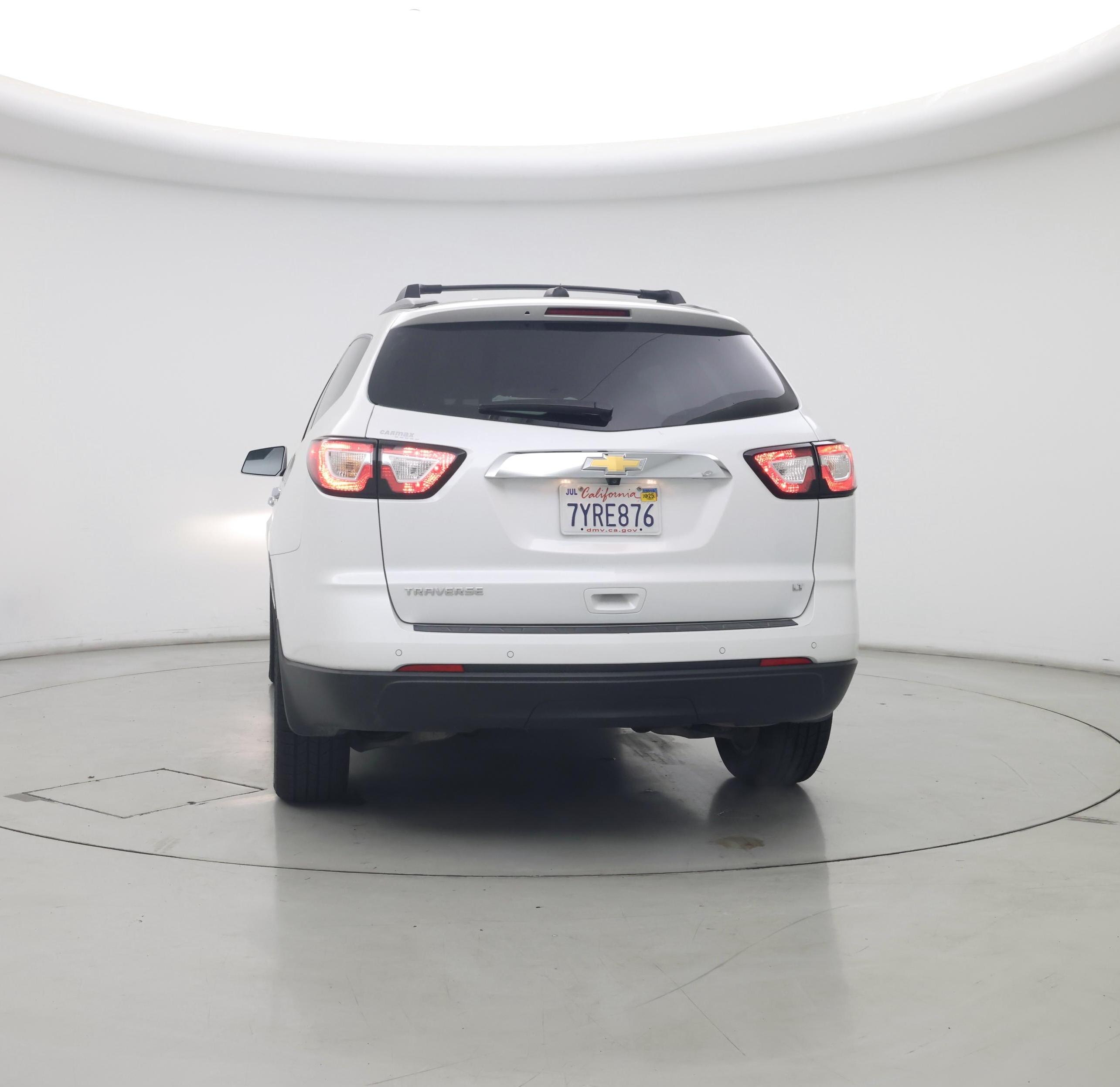 Thumbnail: 2017 Chevrolet Traverse - 6