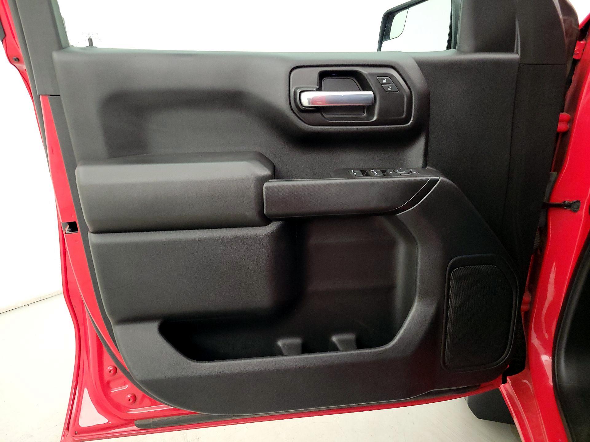 Thumbnail: 2021 Chevrolet Silverado 1500 - 12