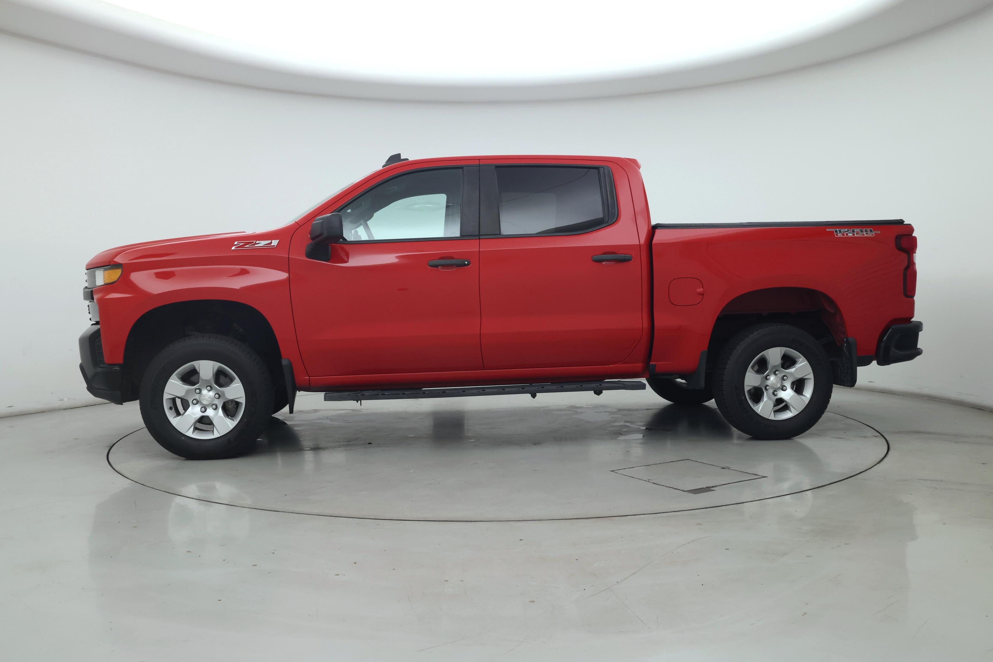 Thumbnail: 2021 Chevrolet Silverado 1500 - 3