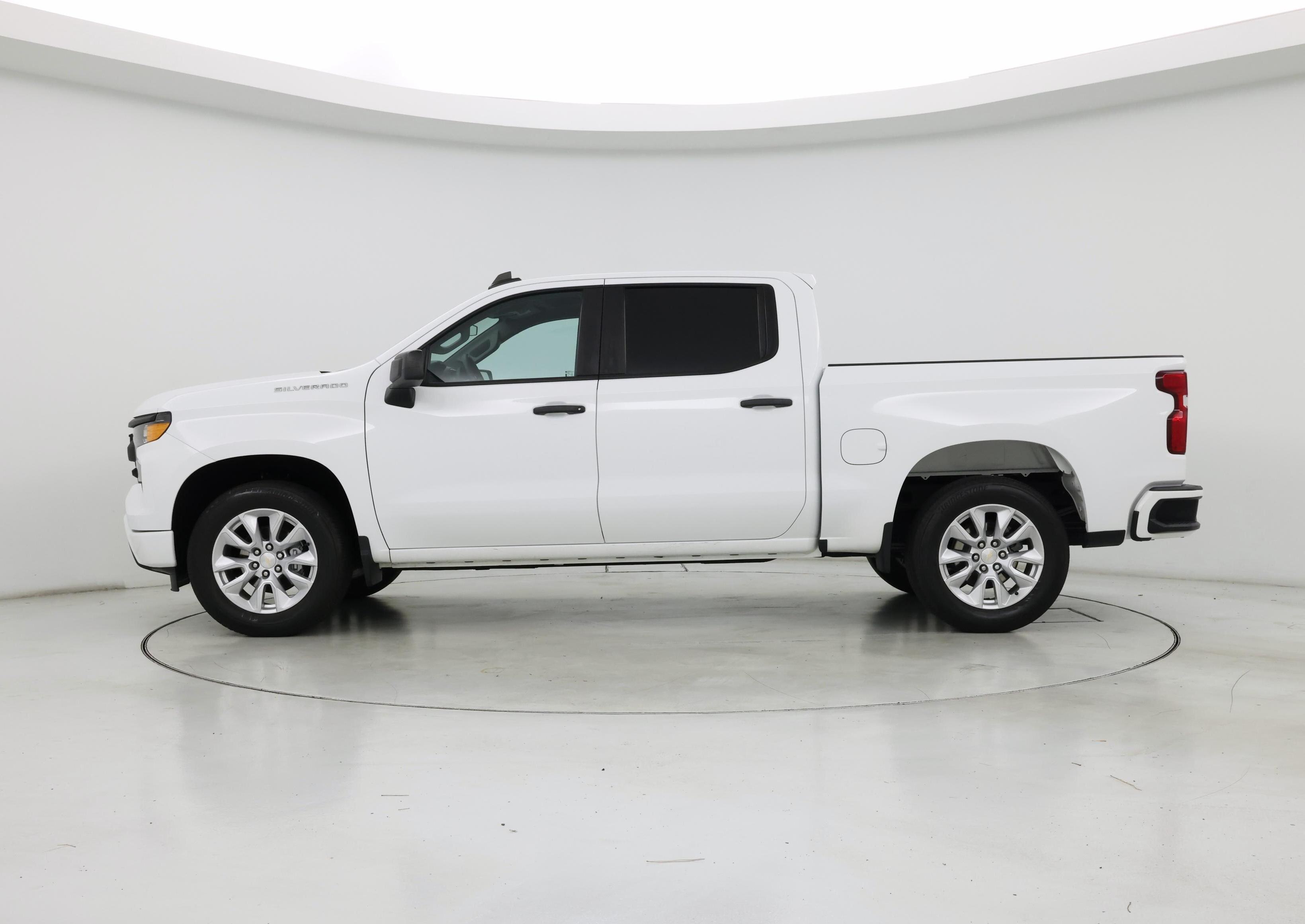 Thumbnail: 2023 Chevrolet Silverado 1500 - 3