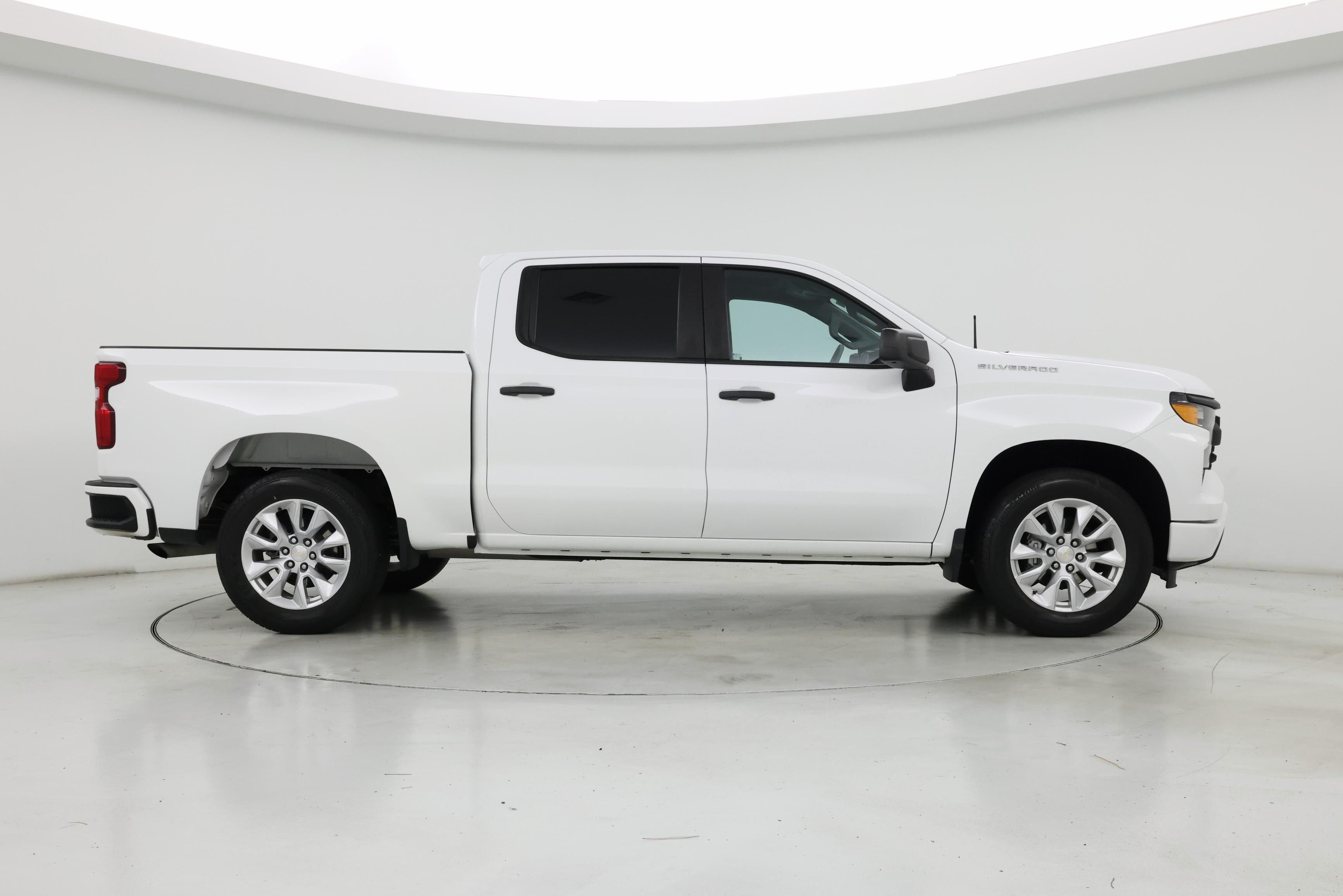 Thumbnail: 2023 Chevrolet Silverado 1500 - 7