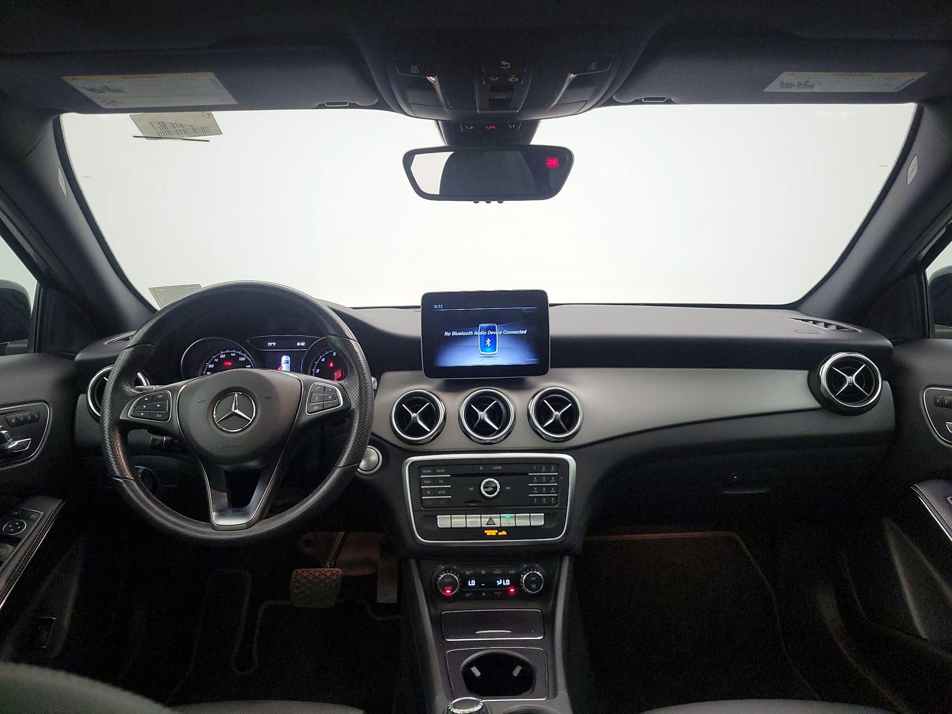 Thumbnail: 2020 Mercedes-Benz GLA - 9