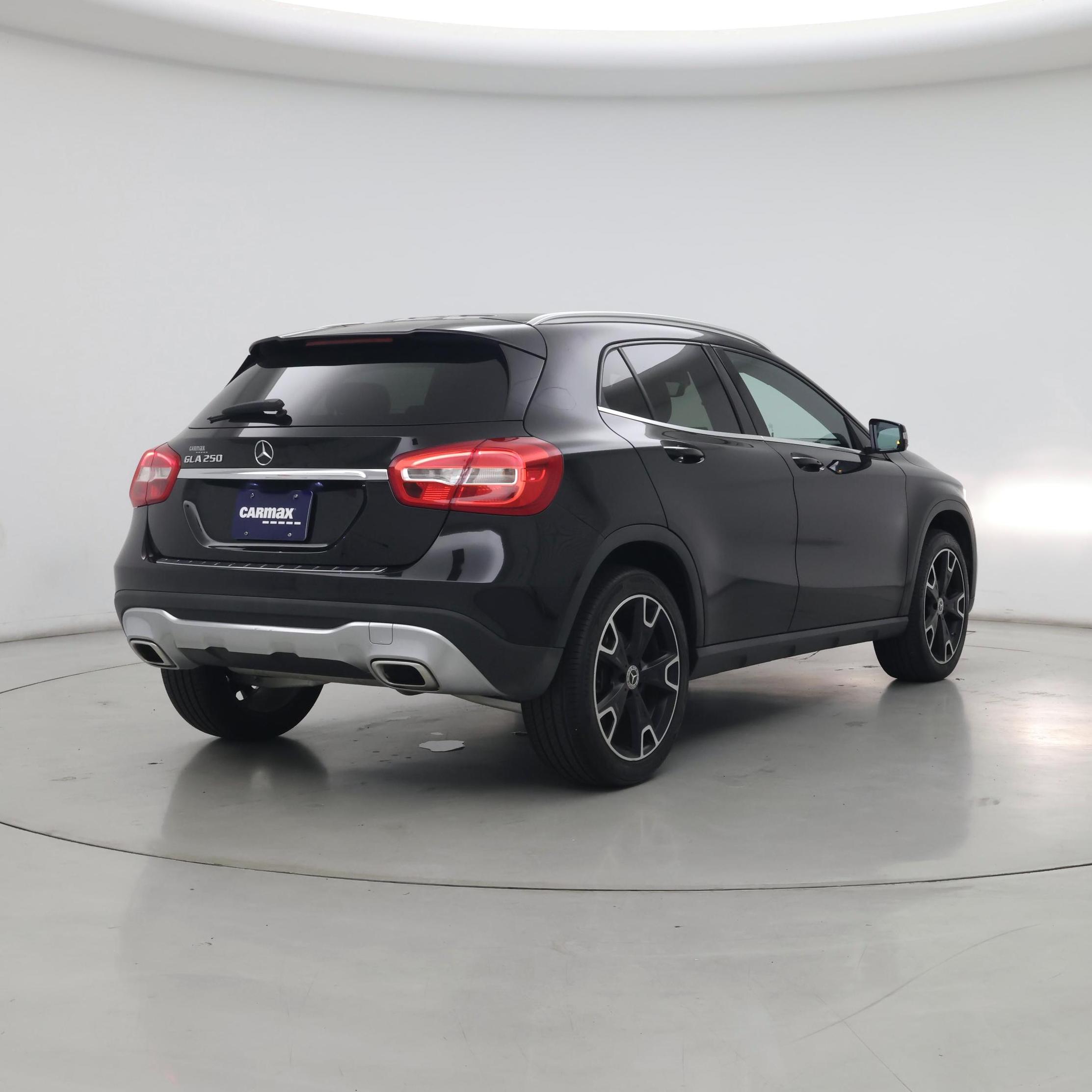 Thumbnail: 2020 Mercedes-Benz GLA - 8