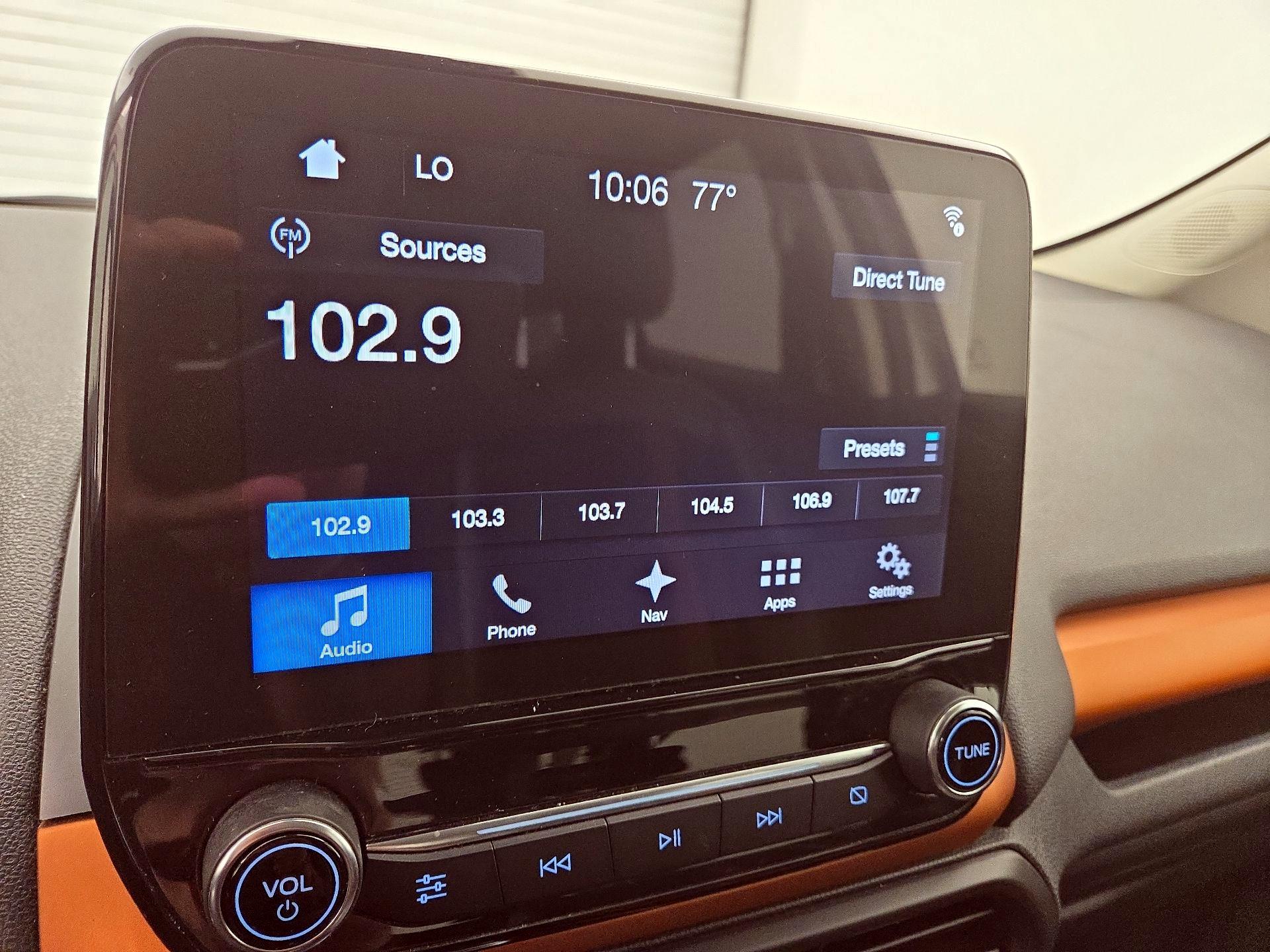 Thumbnail: 2018 Ford EcoSport - 14