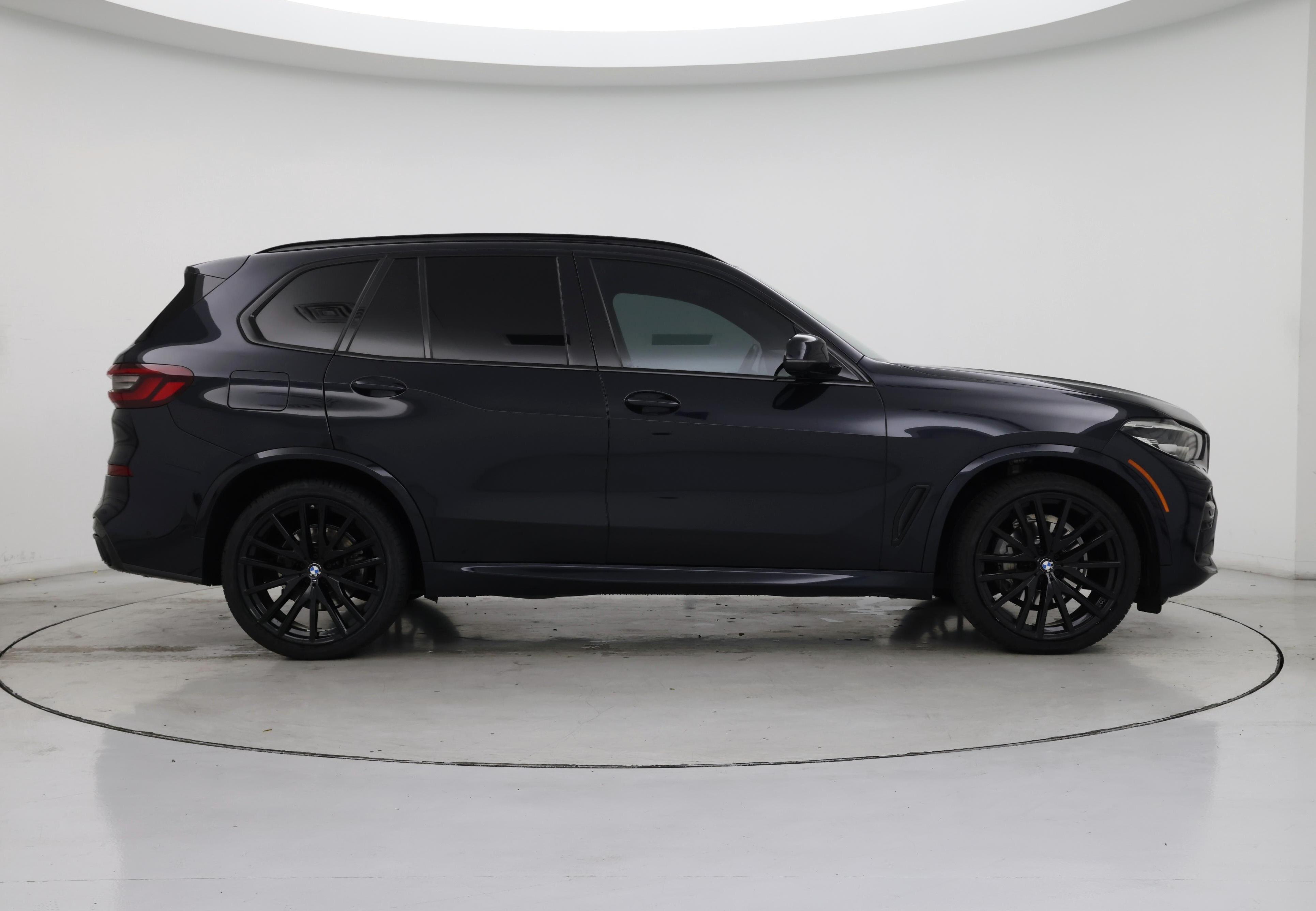 Thumbnail: 2022 BMW X5 - 7