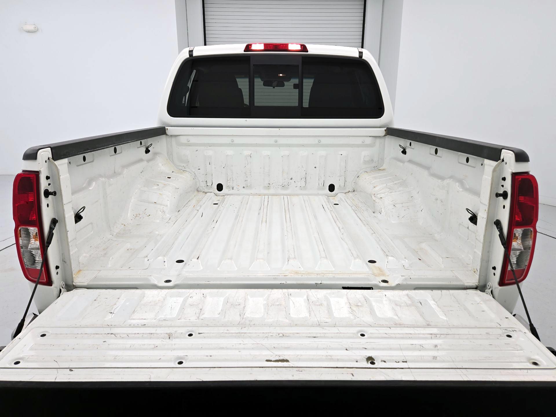 Thumbnail: 2020 Nissan Frontier - 20