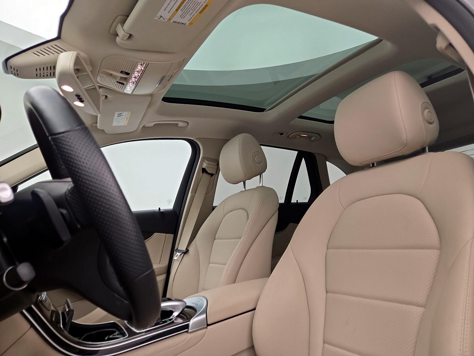 Thumbnail: 2019 Mercedes-Benz GLC - 16