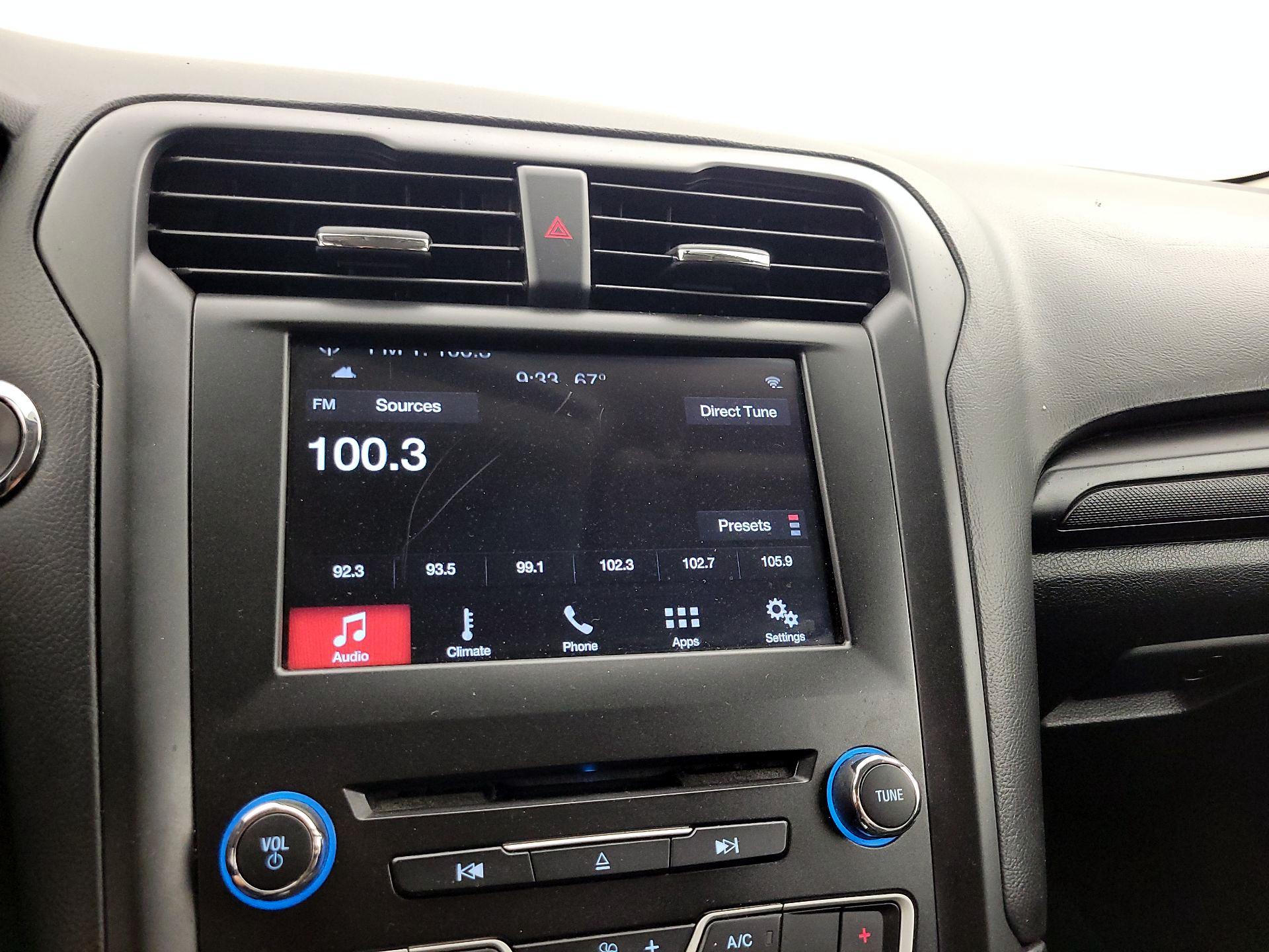 Thumbnail: 2018 Ford Fusion - 15