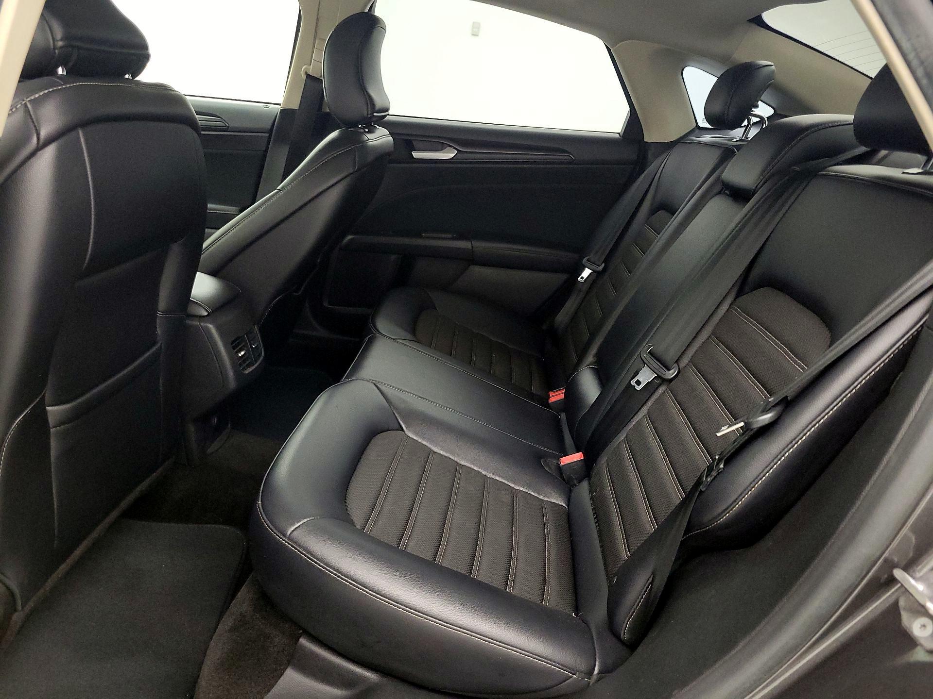 Thumbnail: 2018 Ford Fusion - 19