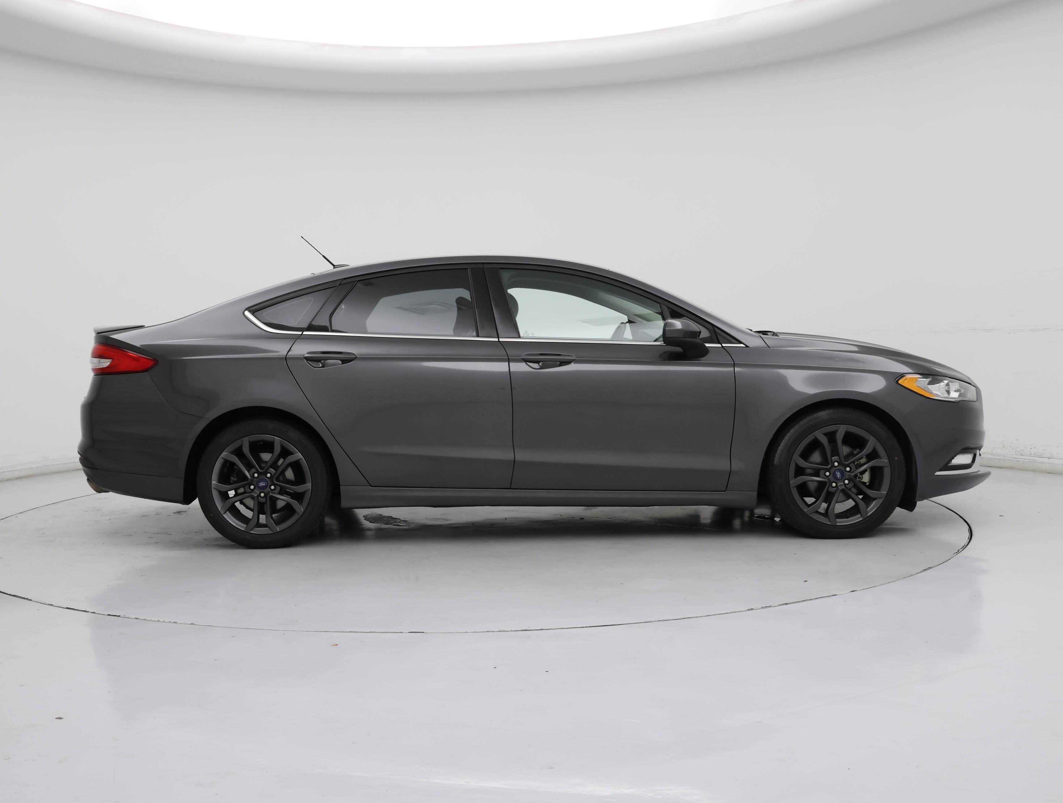 Thumbnail: 2018 Ford Fusion - 7