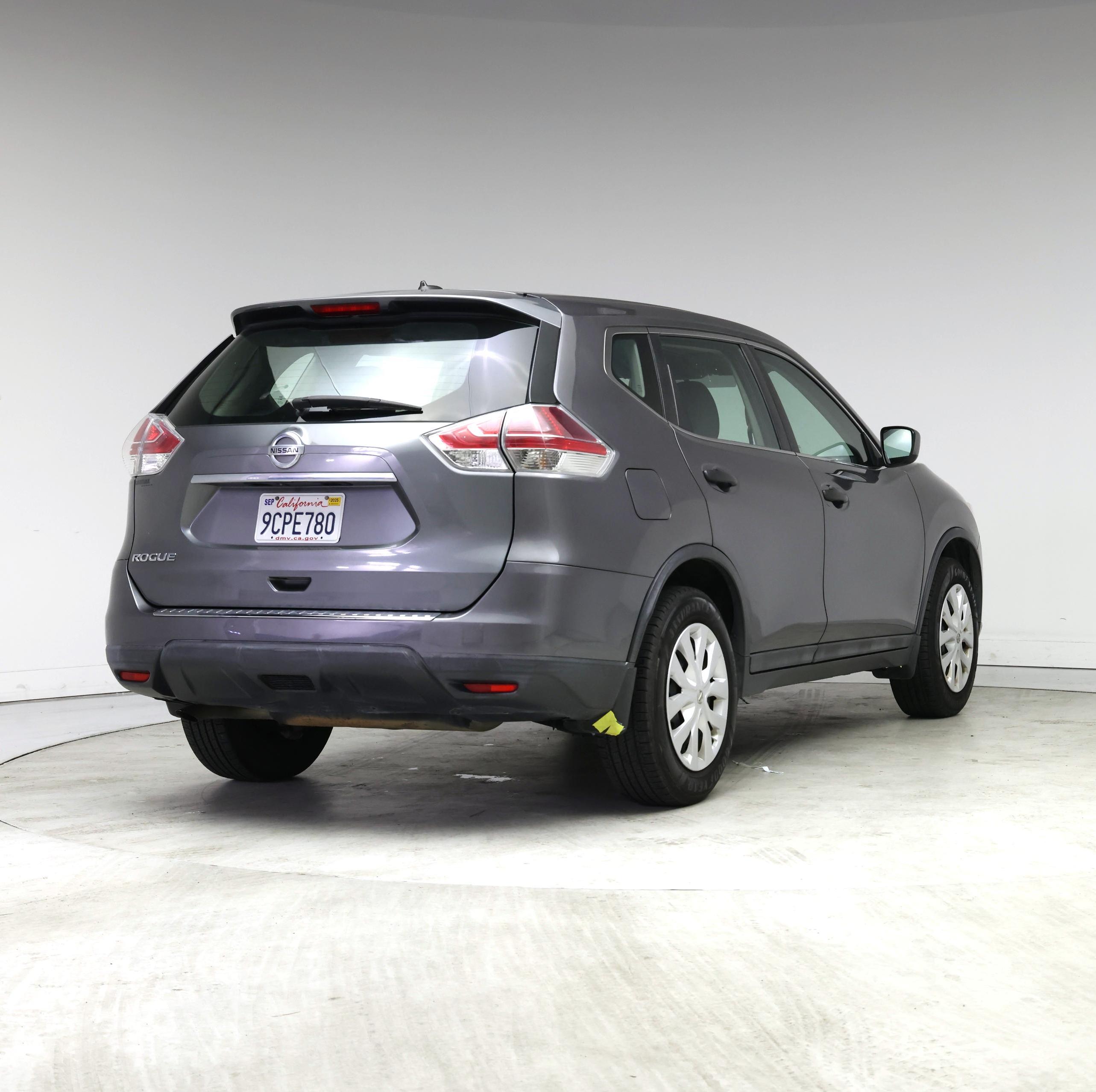 Thumbnail: 2016 Nissan Rogue - 8