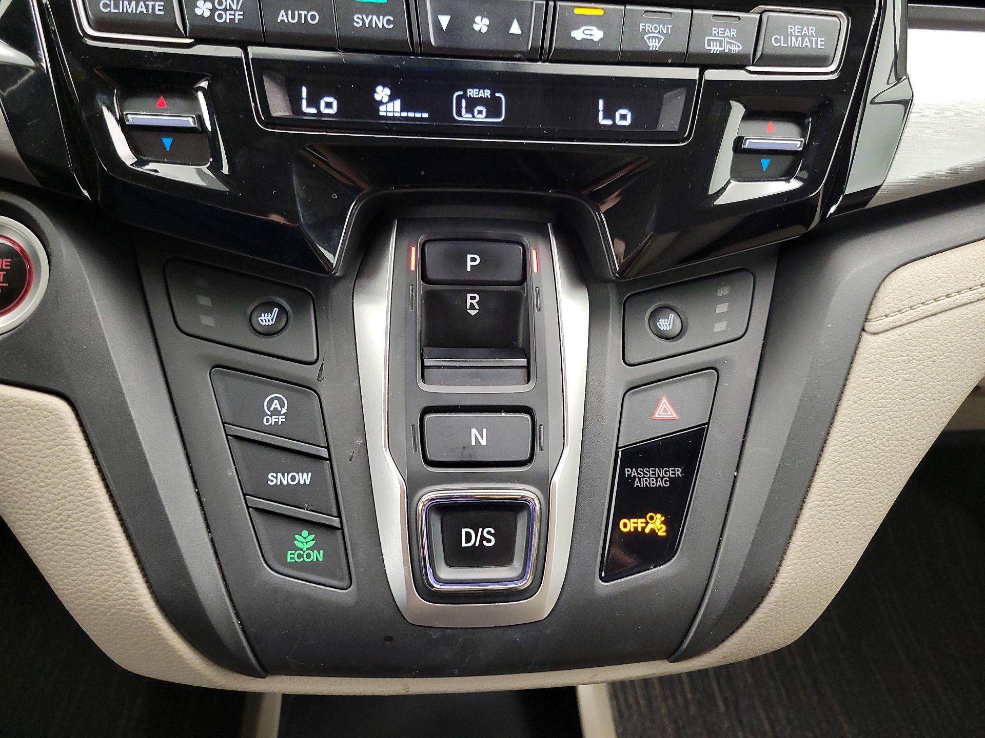 Thumbnail: 2024 Honda Odyssey - 17