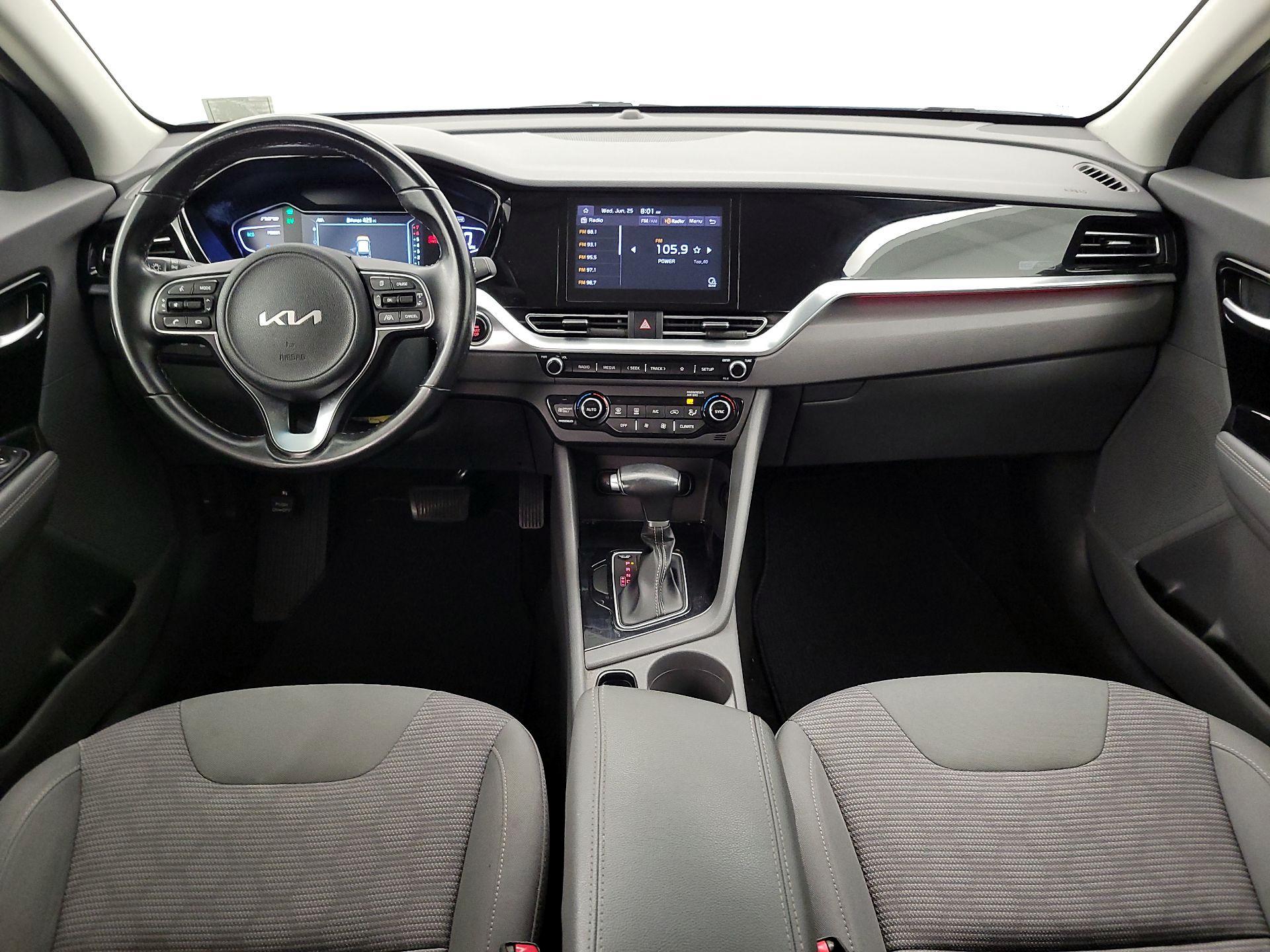 Thumbnail: 2022 Kia Niro - 9