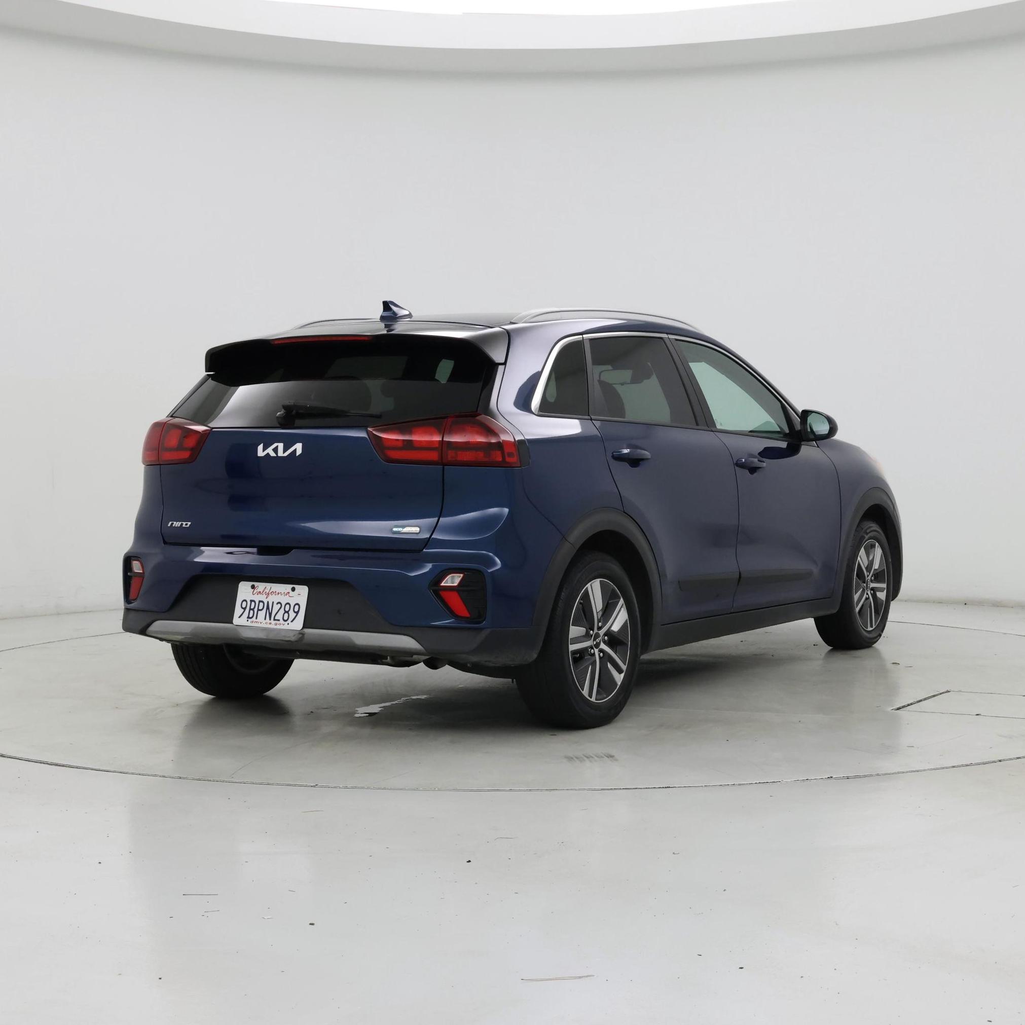 Thumbnail: 2022 Kia Niro - 8