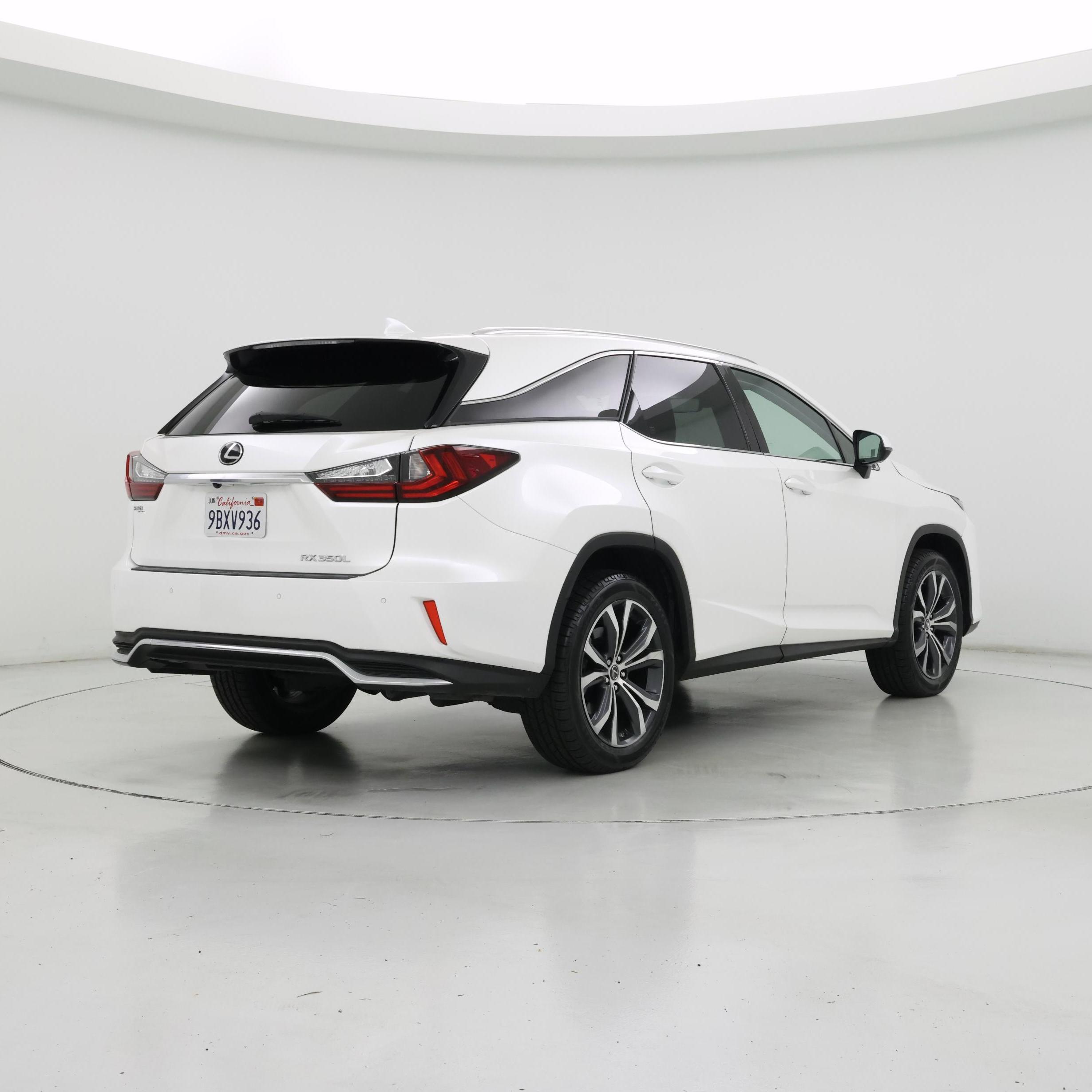 Thumbnail: 2022 Lexus RX - 8
