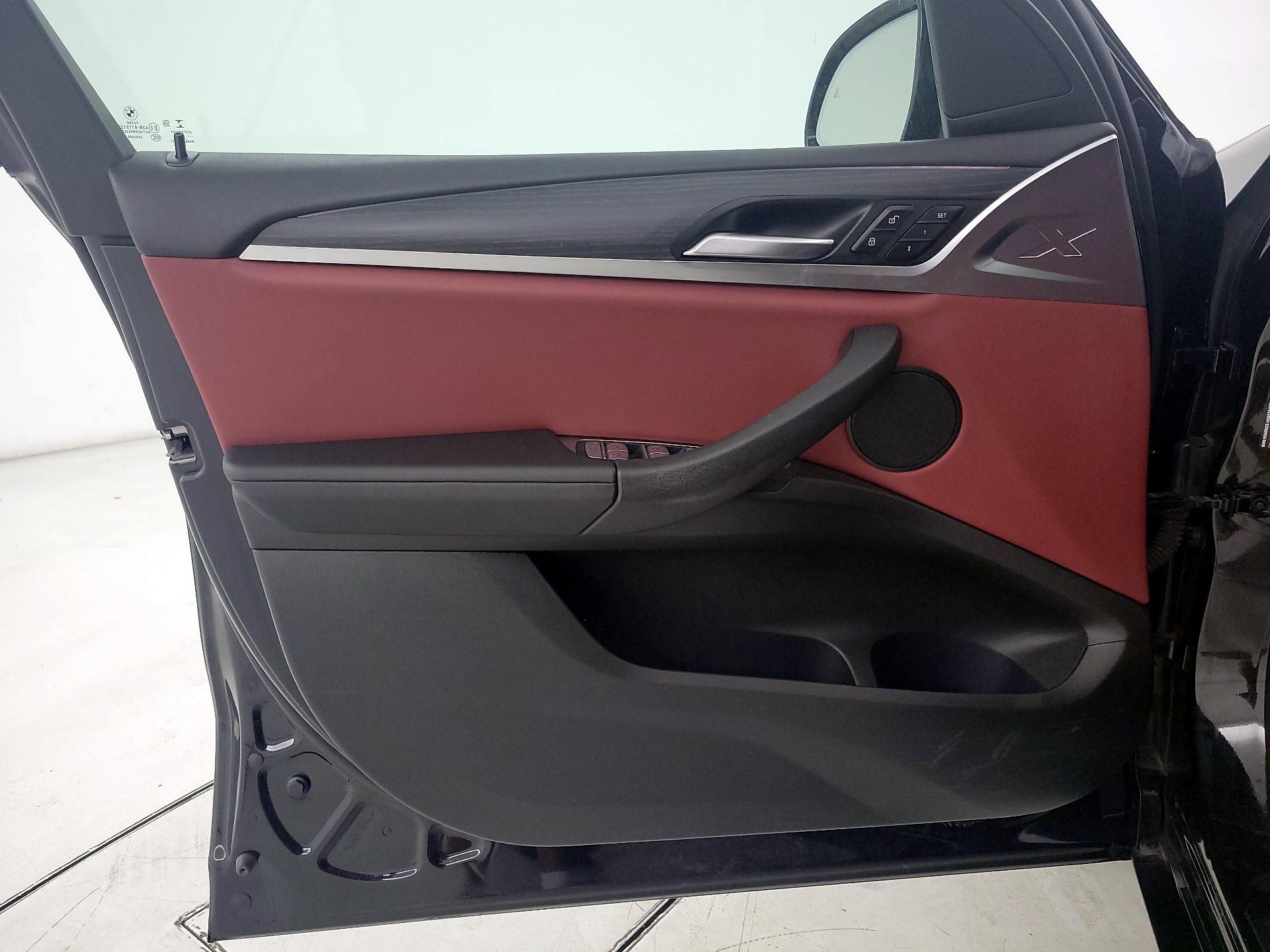 Thumbnail: 2022 BMW X3 - 12