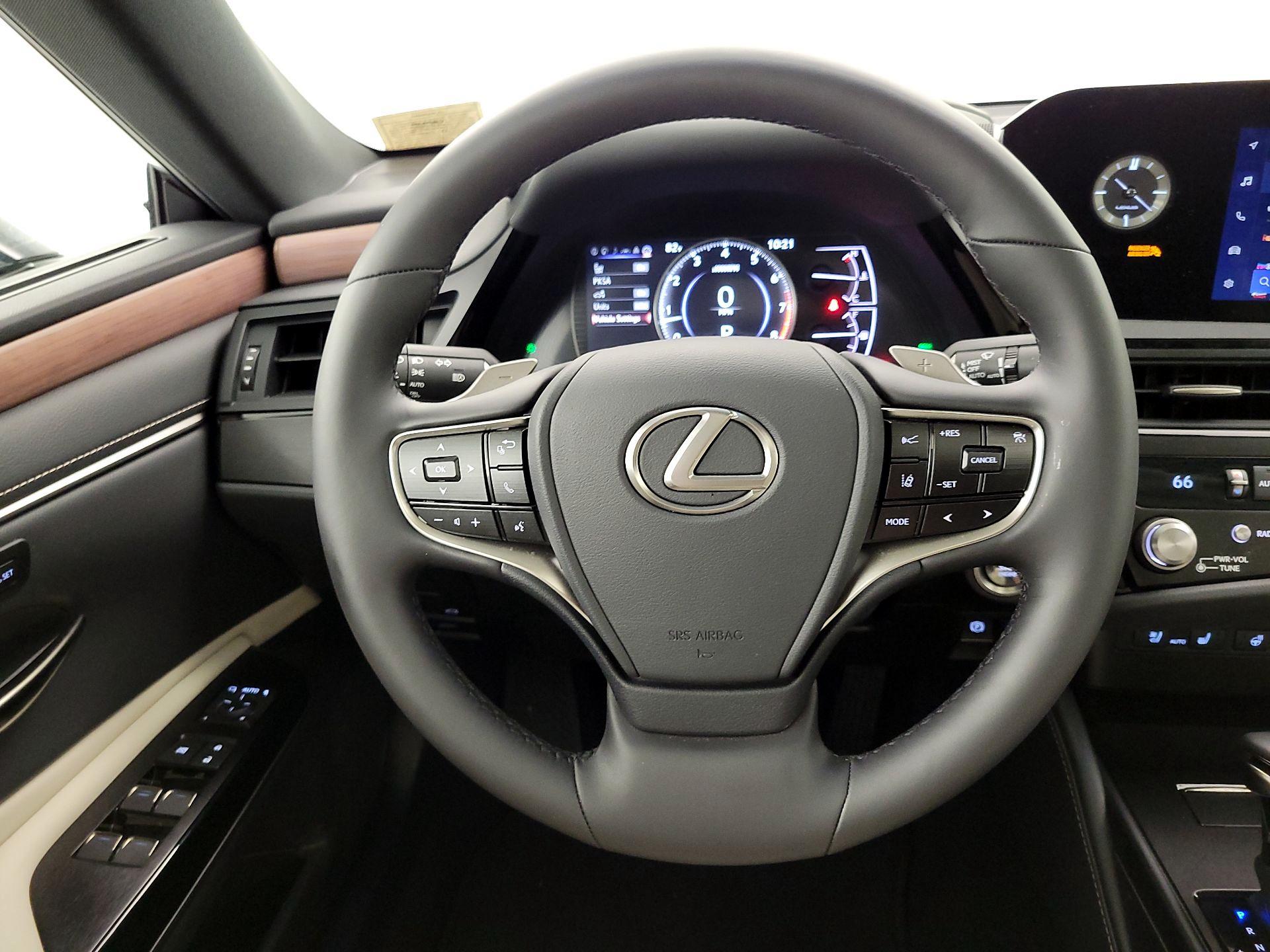 Thumbnail: 2025 Lexus ES - 10