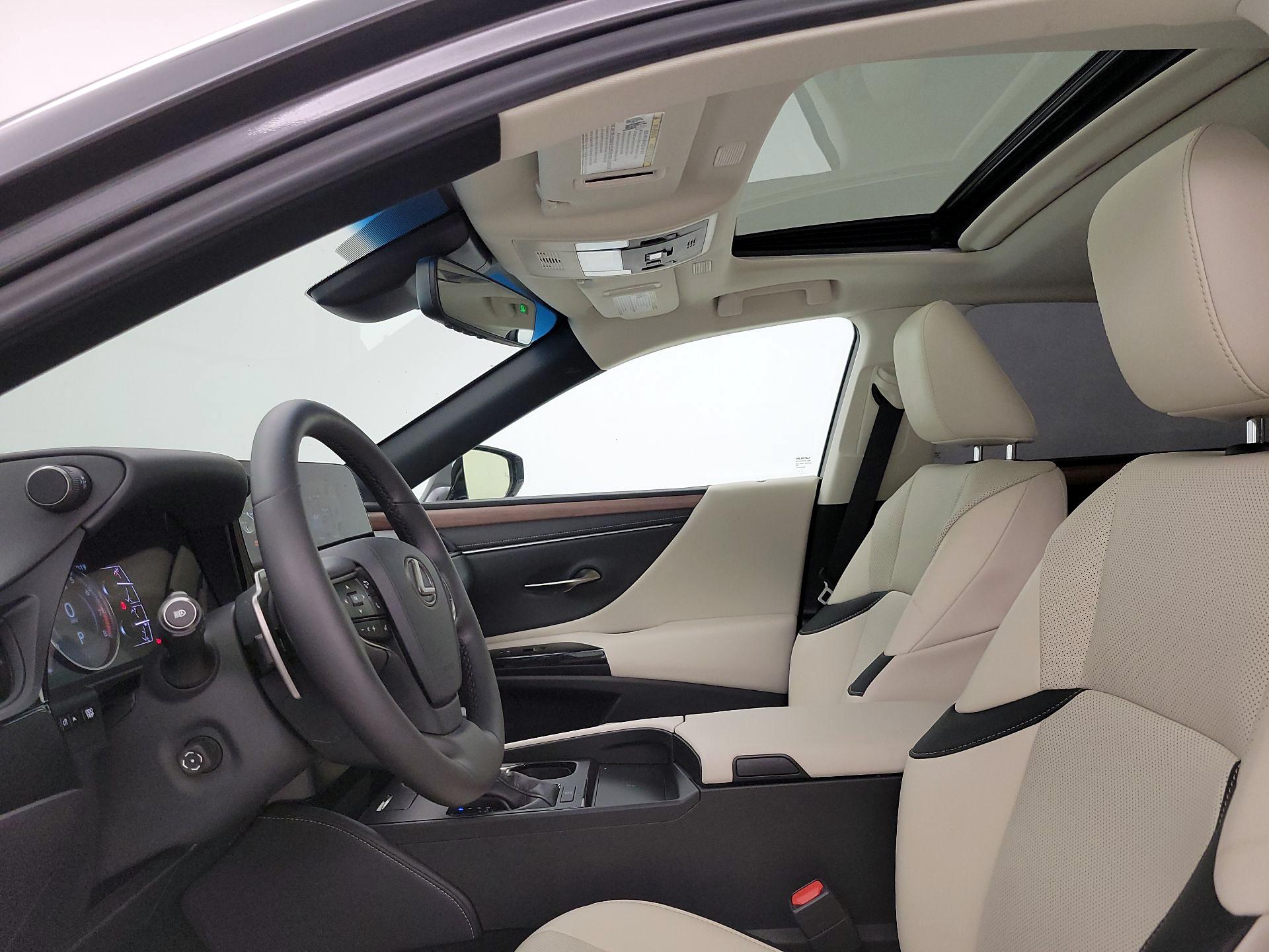 Thumbnail: 2025 Lexus ES - 19