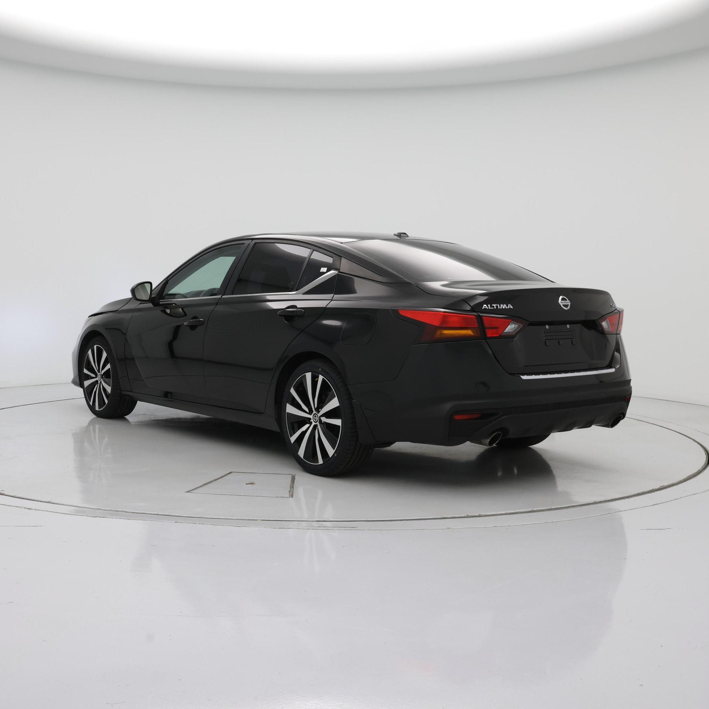Thumbnail: 2022 Nissan Altima - 2