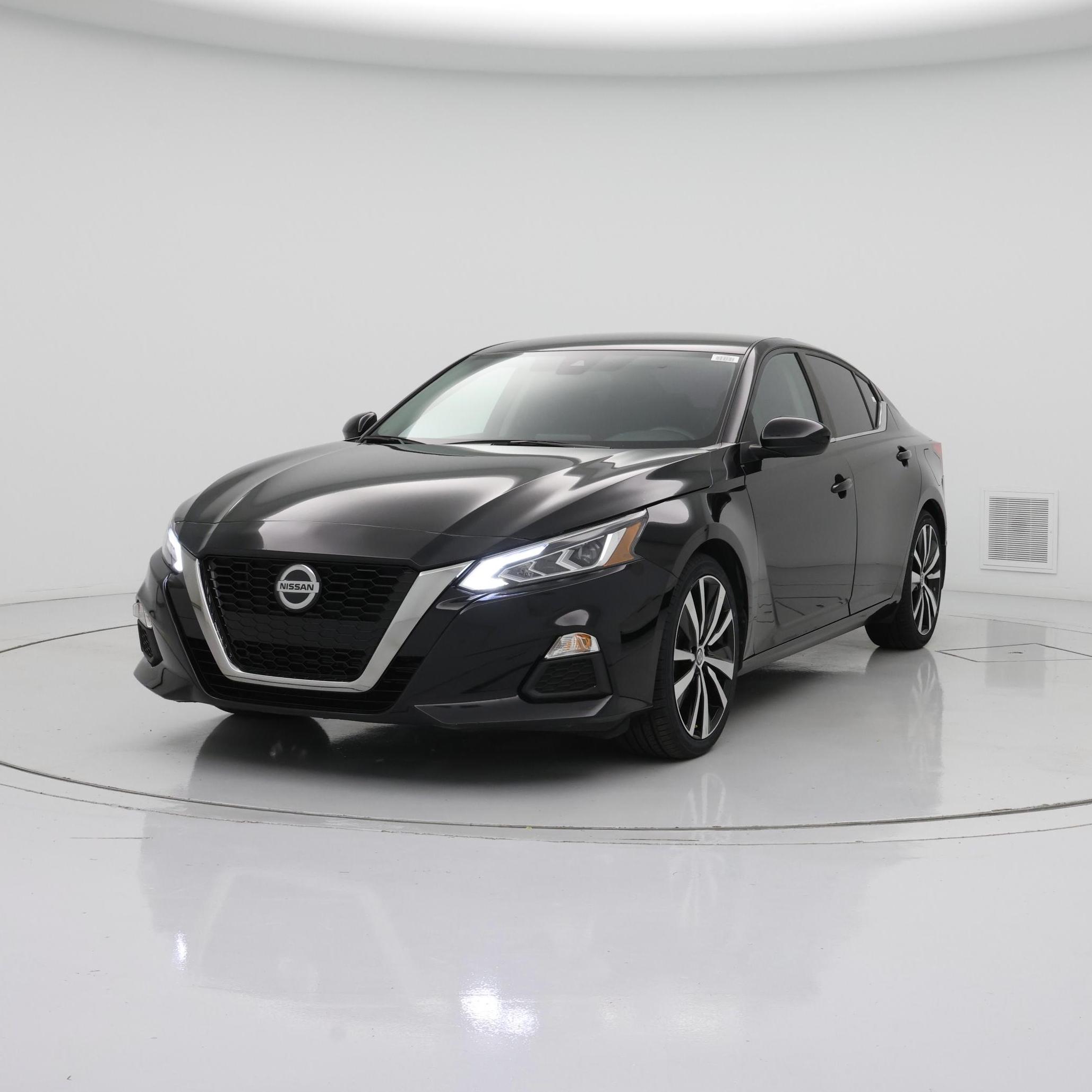Thumbnail: 2022 Nissan Altima - 4