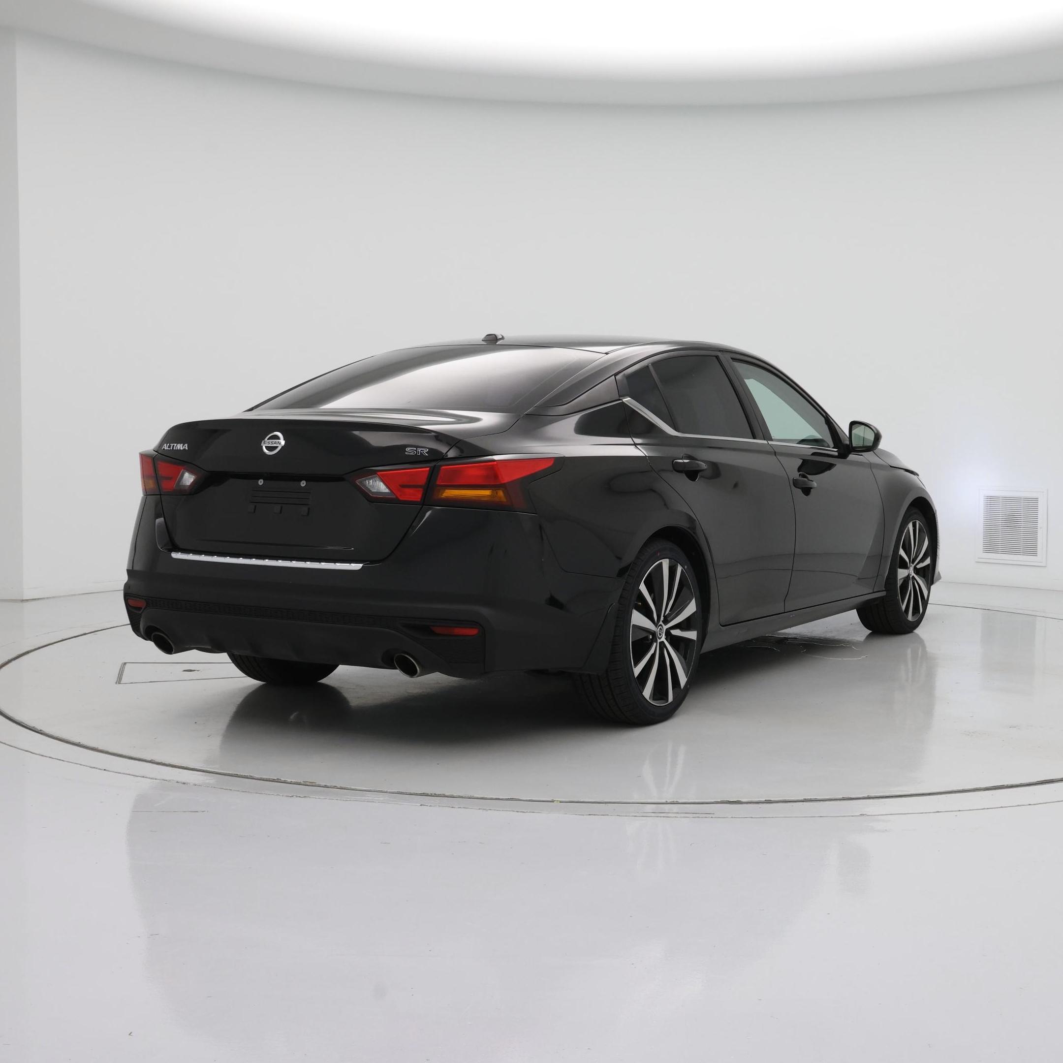 Thumbnail: 2022 Nissan Altima - 8