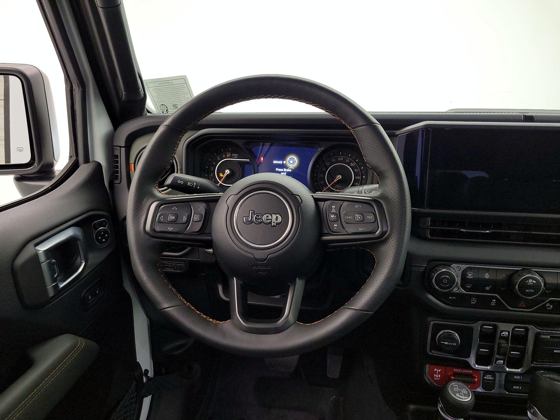 Thumbnail: 2025 Jeep Gladiator - 9