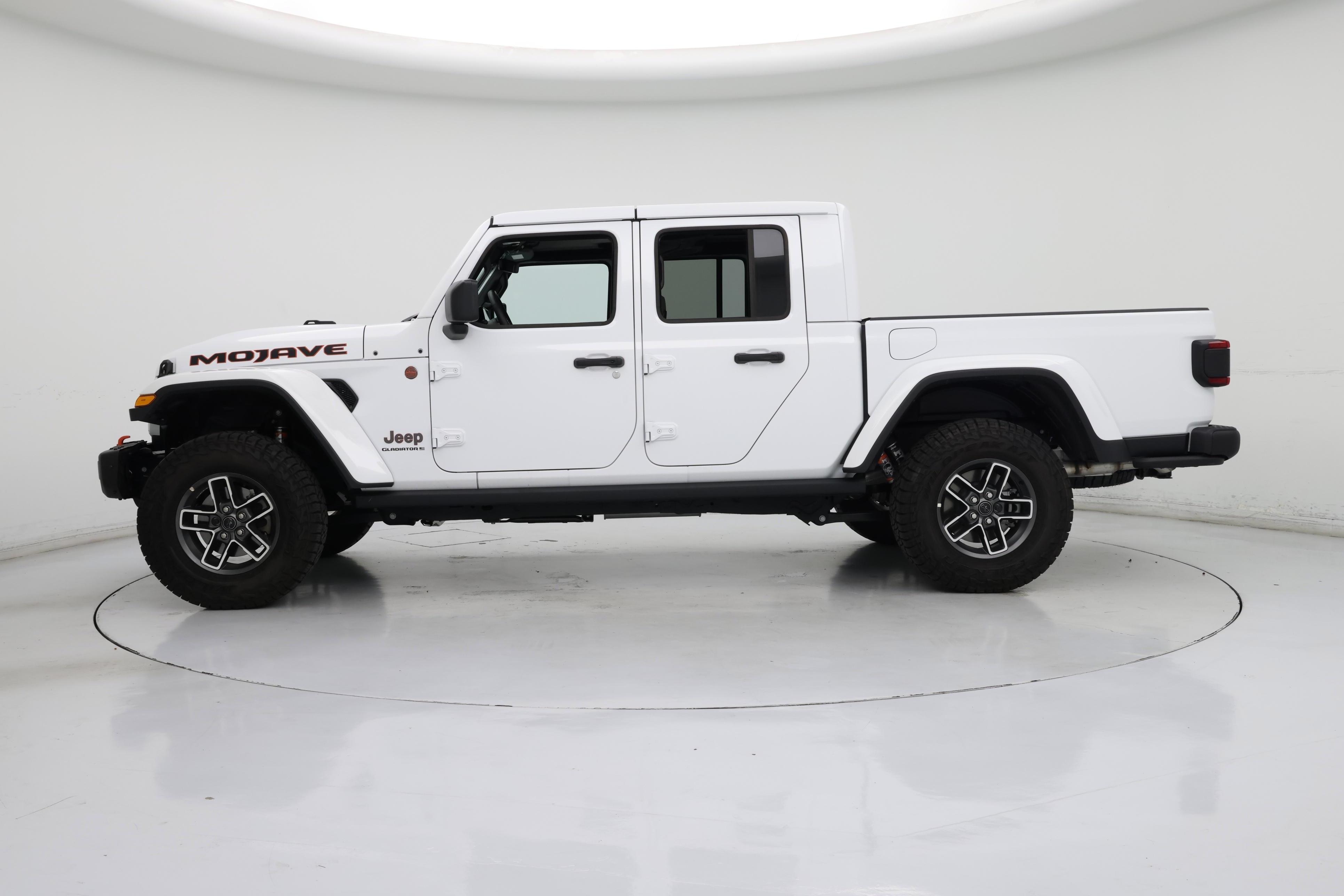 Thumbnail: 2025 Jeep Gladiator - 3