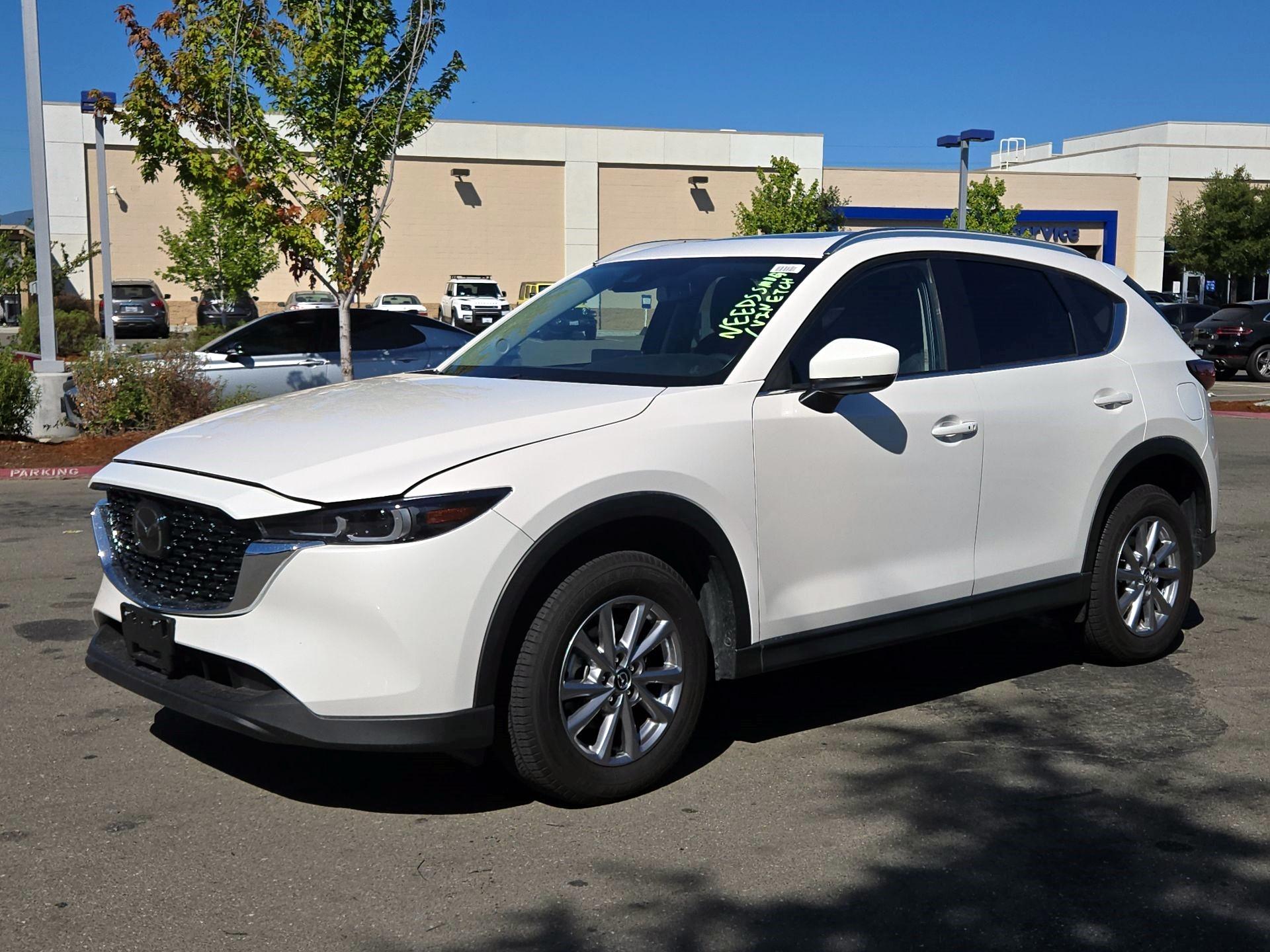 Thumbnail: 2022 Mazda CX-5 - 3