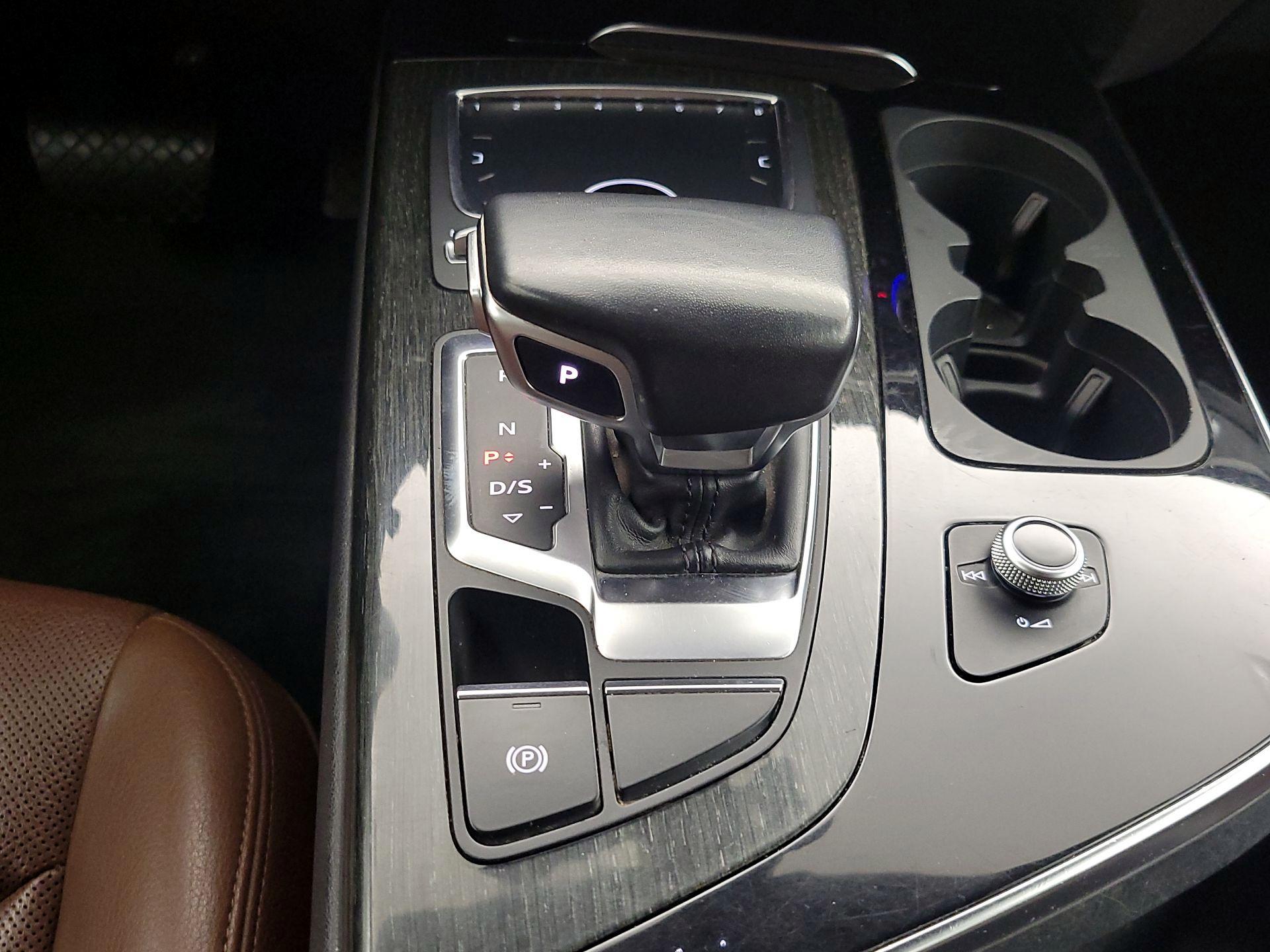Thumbnail: 2018 Audi Q7 - 18