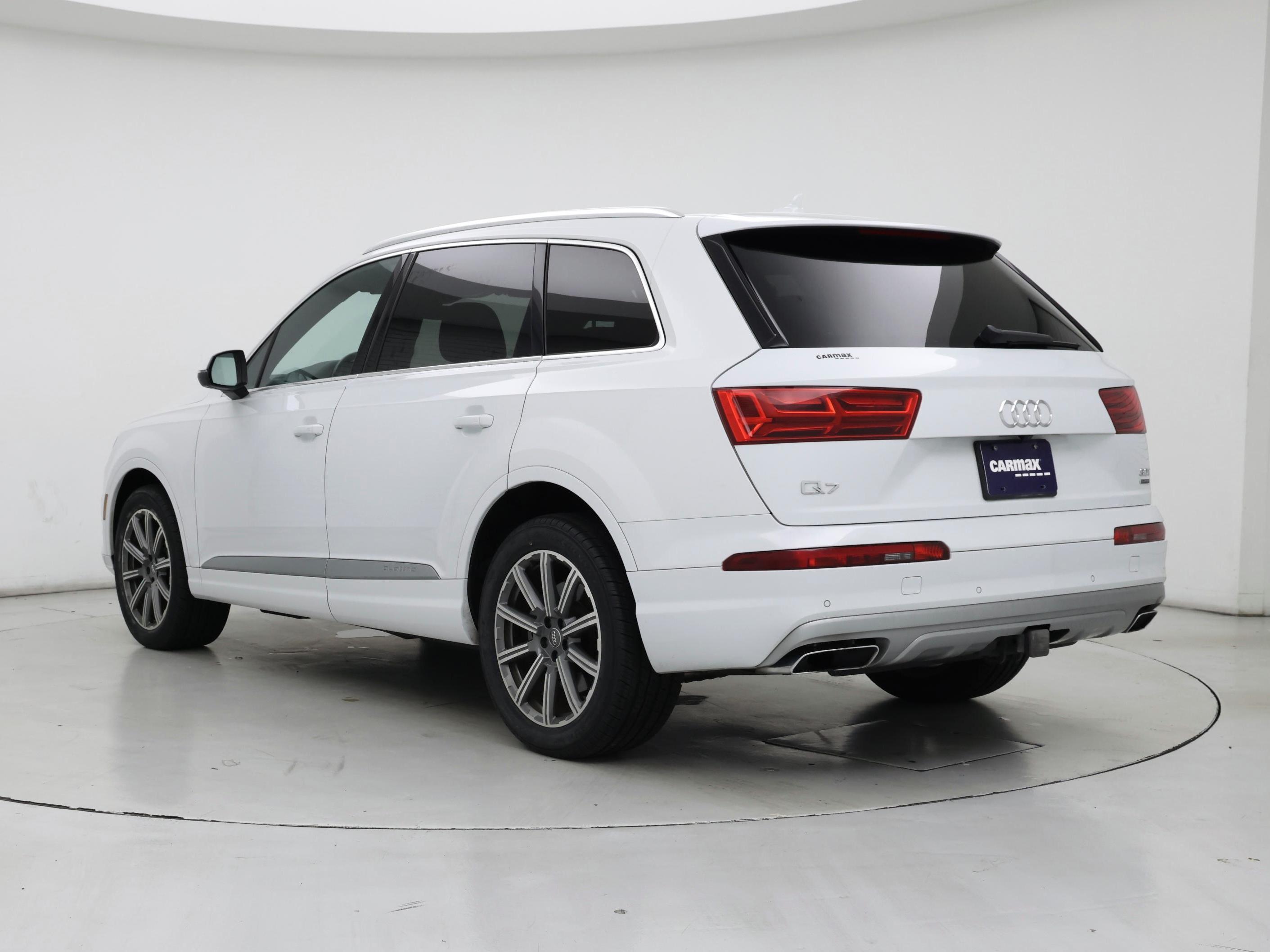 Thumbnail: 2018 Audi Q7 - 2