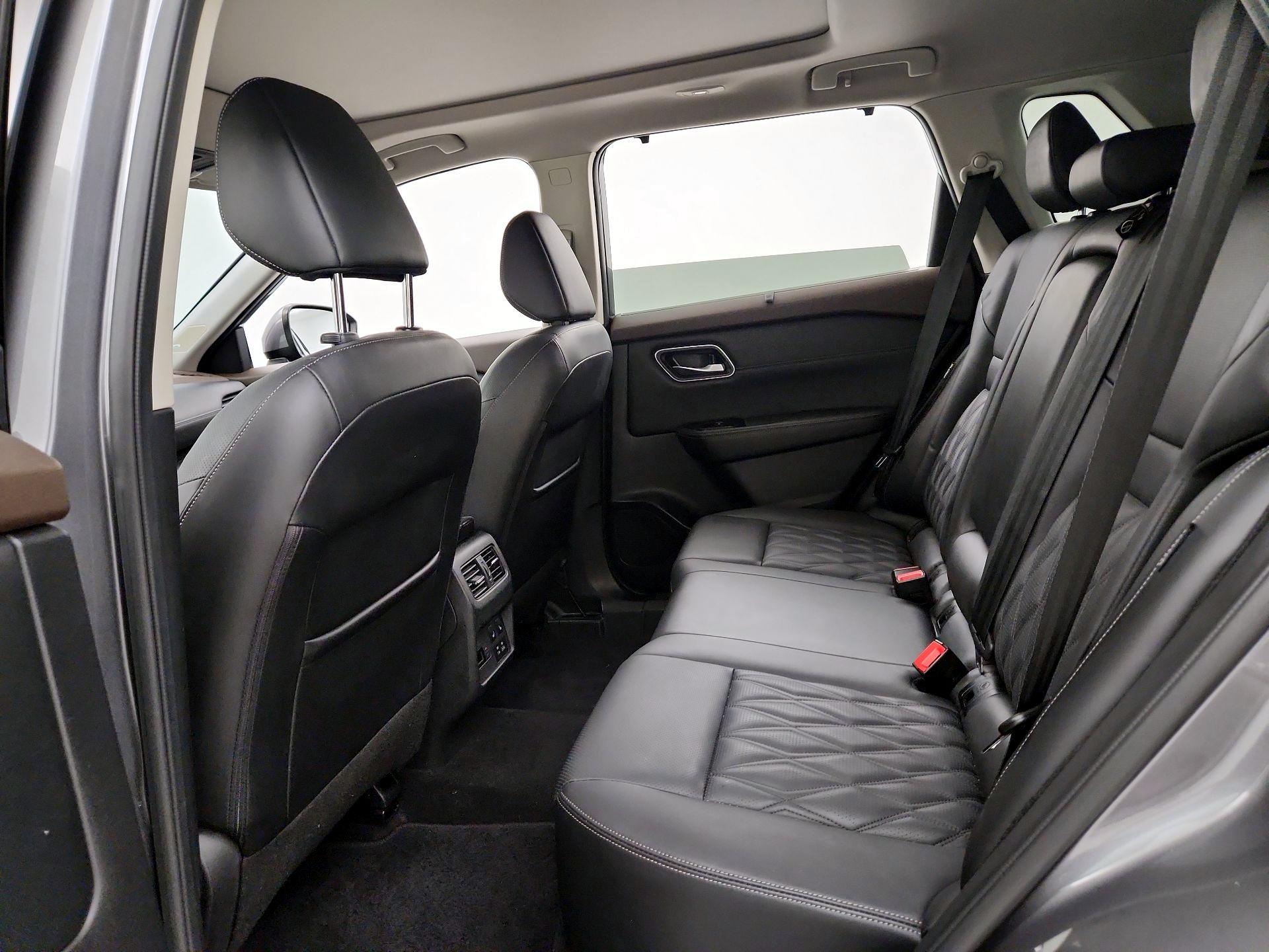 Thumbnail: 2021 Nissan Rogue - 19